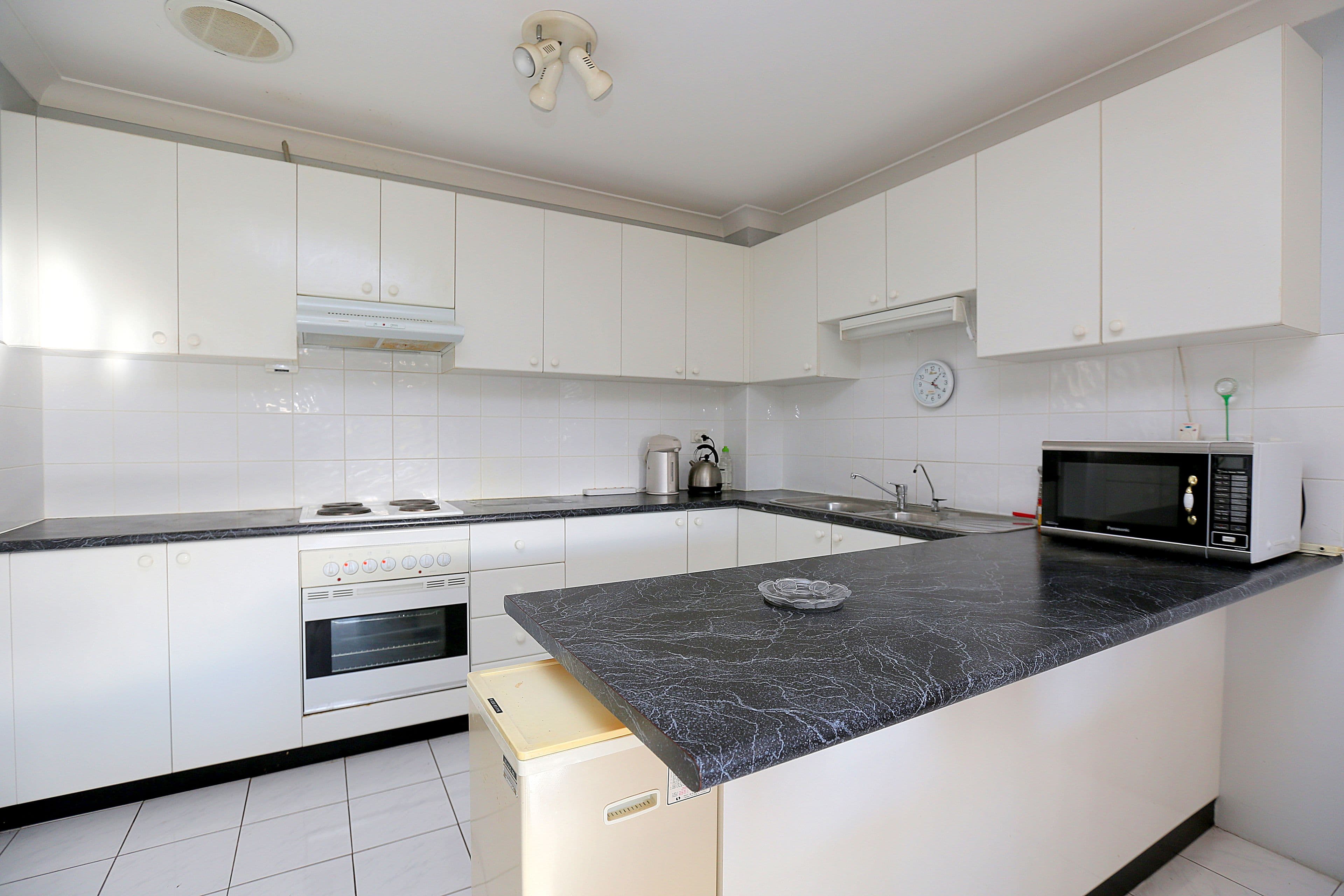 11 Shenton Avenue, Bankstown NSW 2200, Bankstown - Thumbnail 4