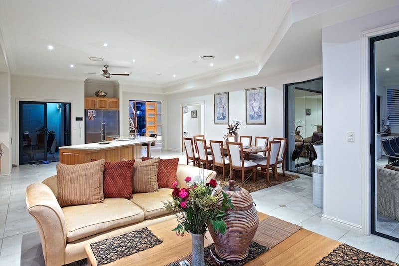 20 Royal Albert Crescent, SOVEREIGN ISLANDS QLD 4216, Sovereign Islands - Thumbnail 7