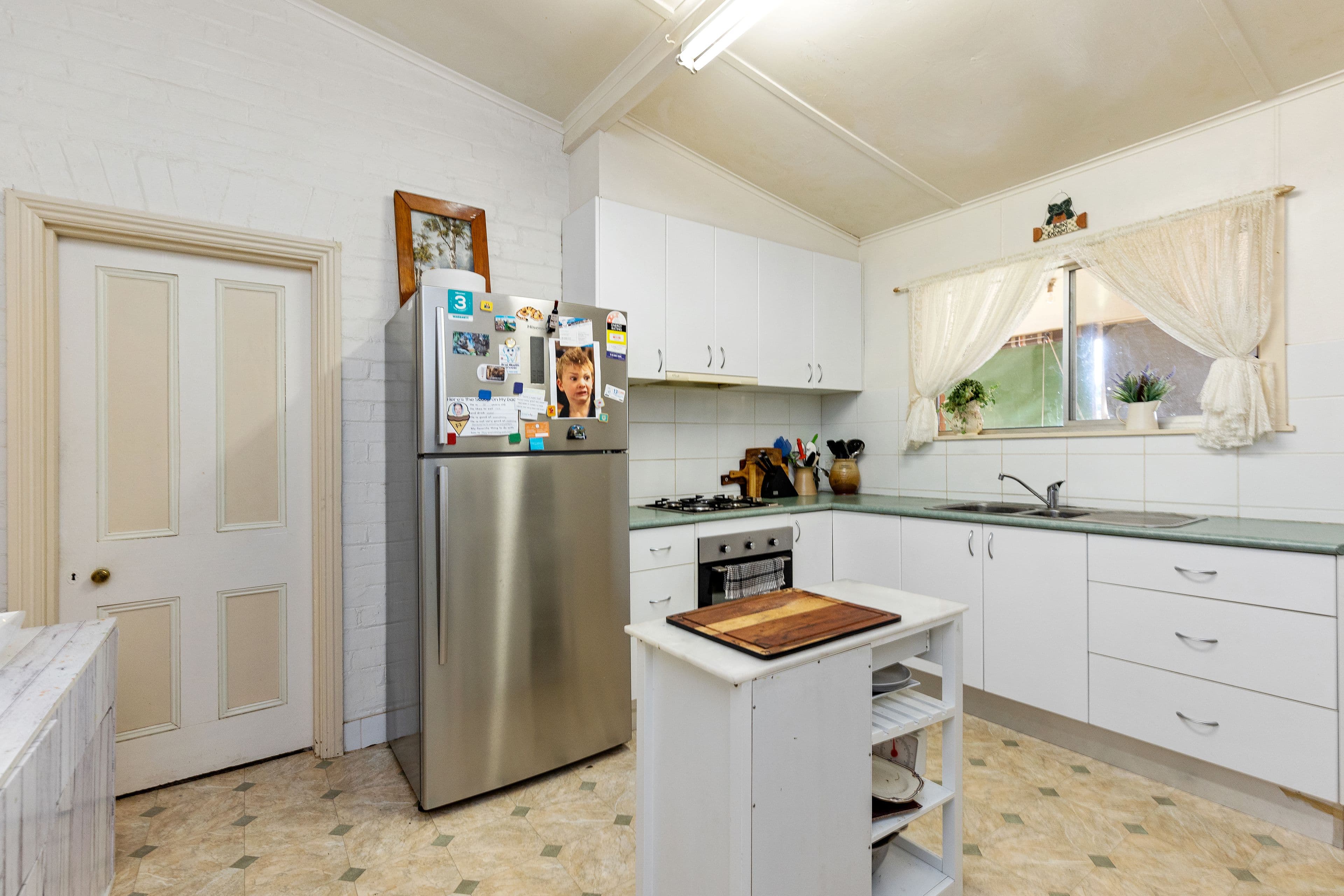 56 Hill Street, Junee NSW 2663, Junee - Thumbnail 4