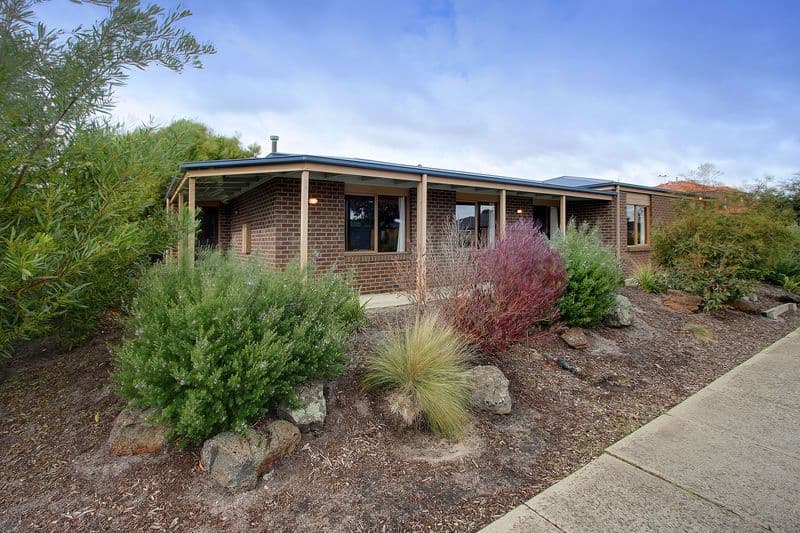 15 Clifton Park Drive, CARRUM DOWNS VIC 3201, Carrum Downs - Image 1
