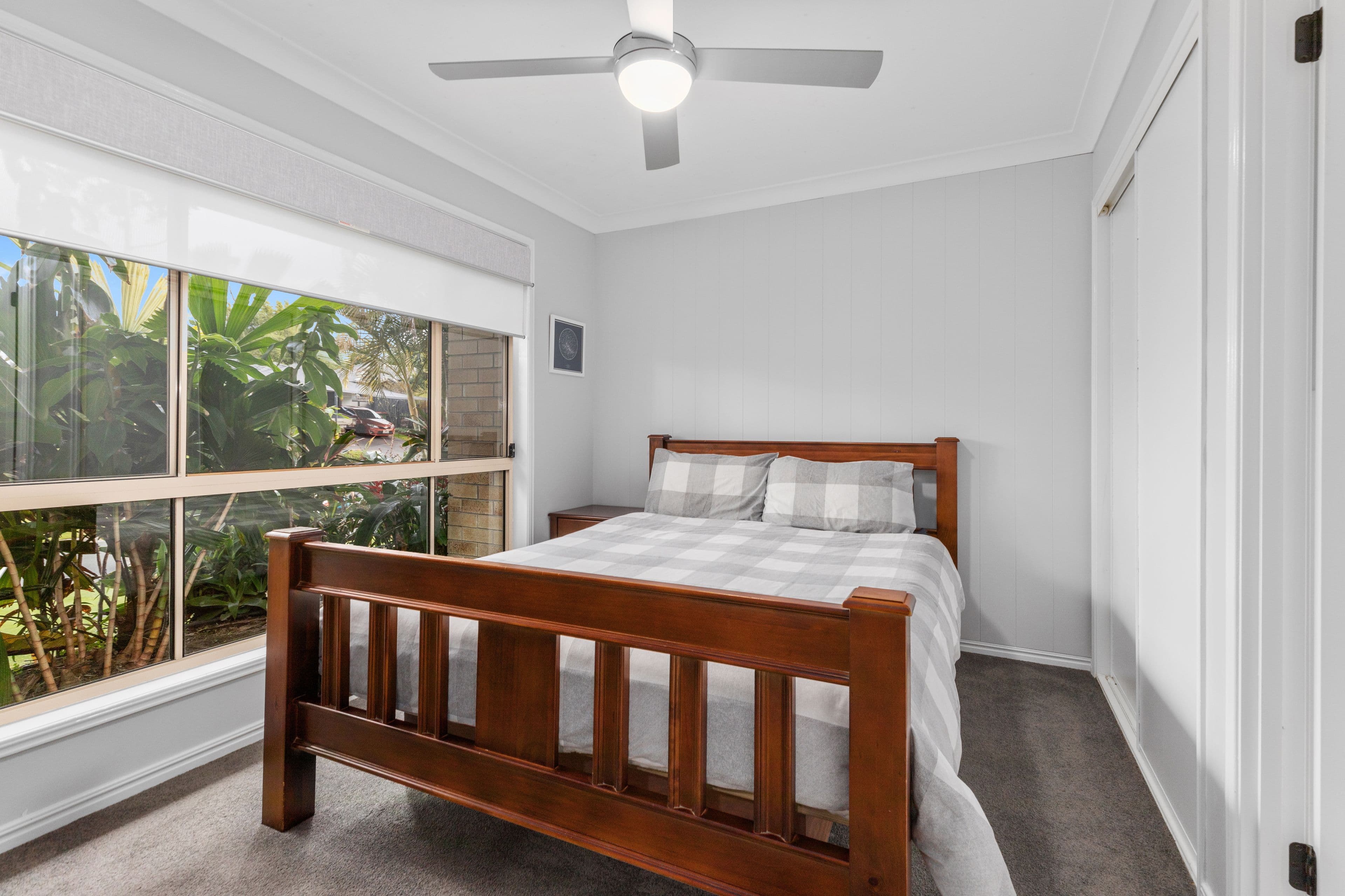 12 Barrs Avenue, Oxenford QLD 4210, Oxenford - Thumbnail 7