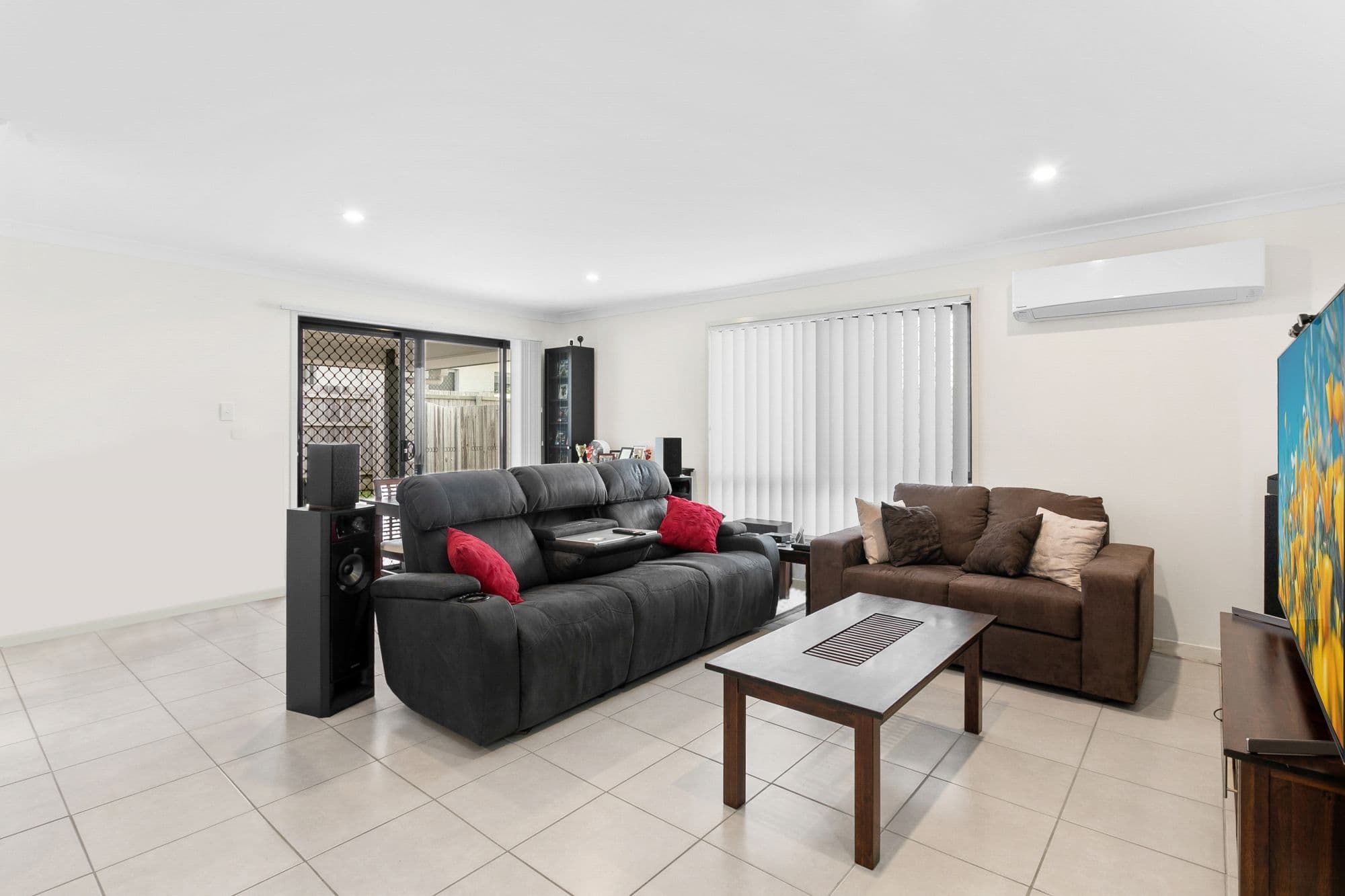 11 Morfontaine Street, North Lakes QLD 4509, North Lakes - Thumbnail 3