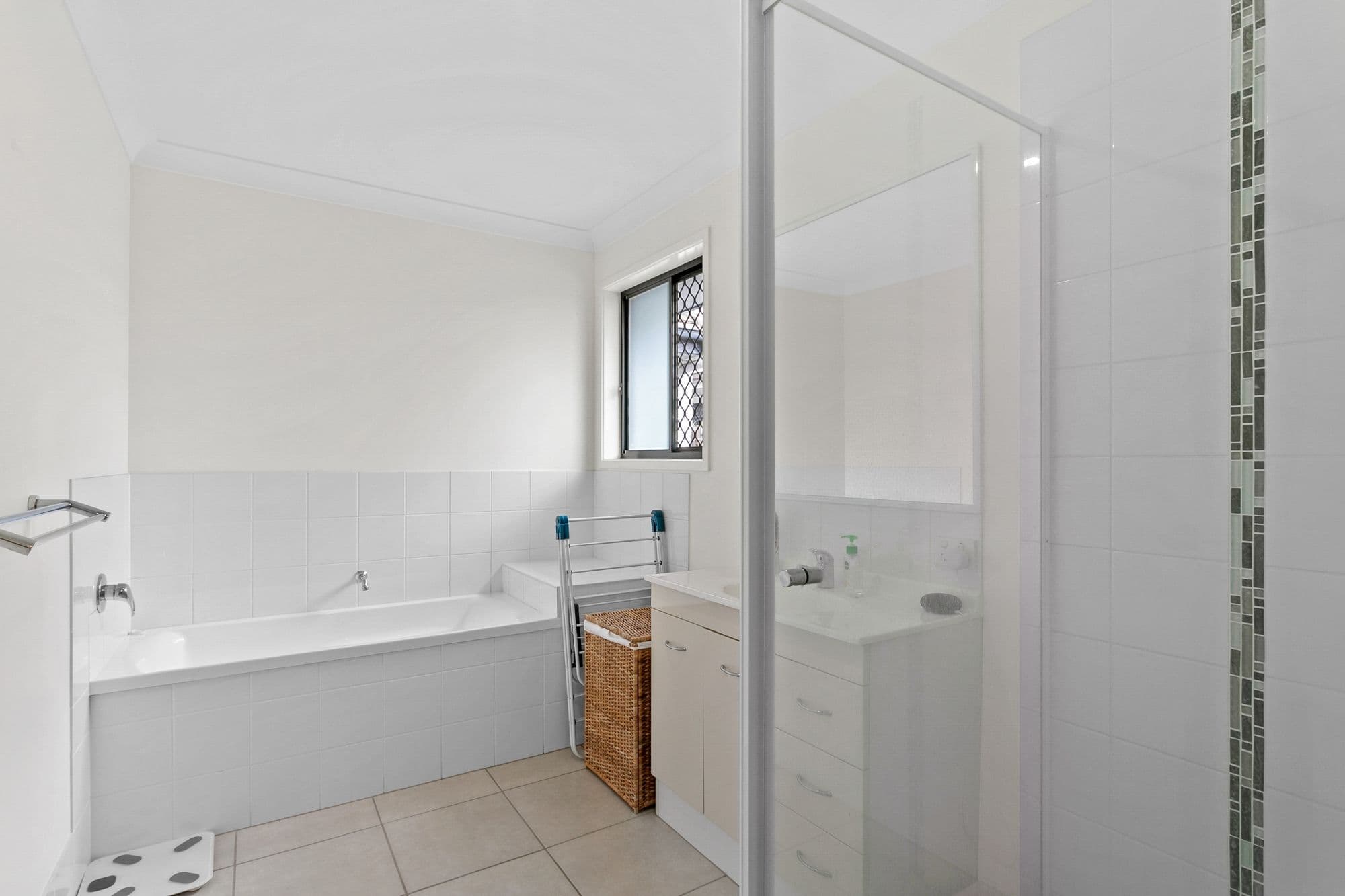 11 Morfontaine Street, North Lakes QLD 4509, North Lakes - Thumbnail 7