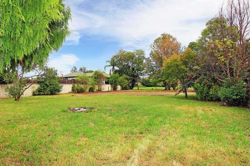 4 Hansons Road, NORTH NOWRA NSW 2541, North Nowra - Thumbnail 3