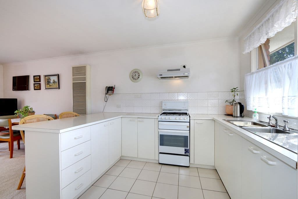 200 Hull Road, MOOROOLBARK VIC 3138, Mooroolbark - Thumbnail 6