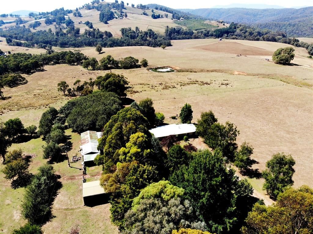 129 Keenans Road, Batlow - Image 1