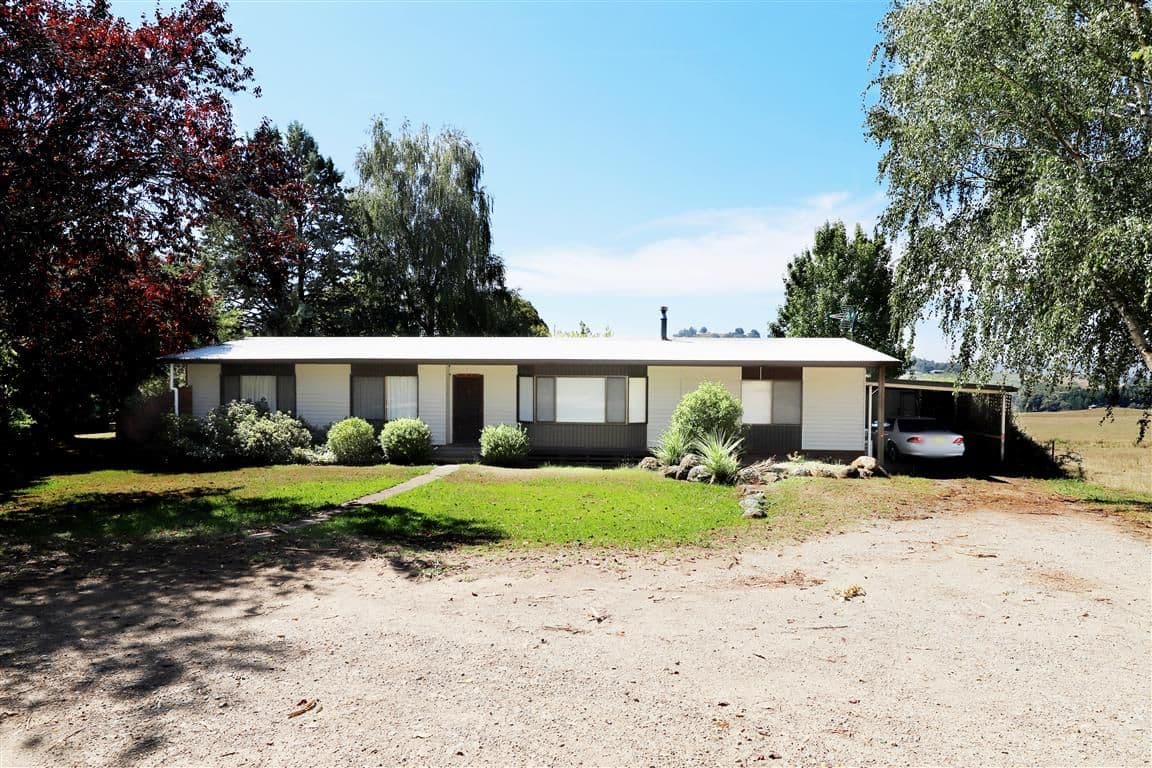 129 Keenans Road, Batlow - Thumbnail 2