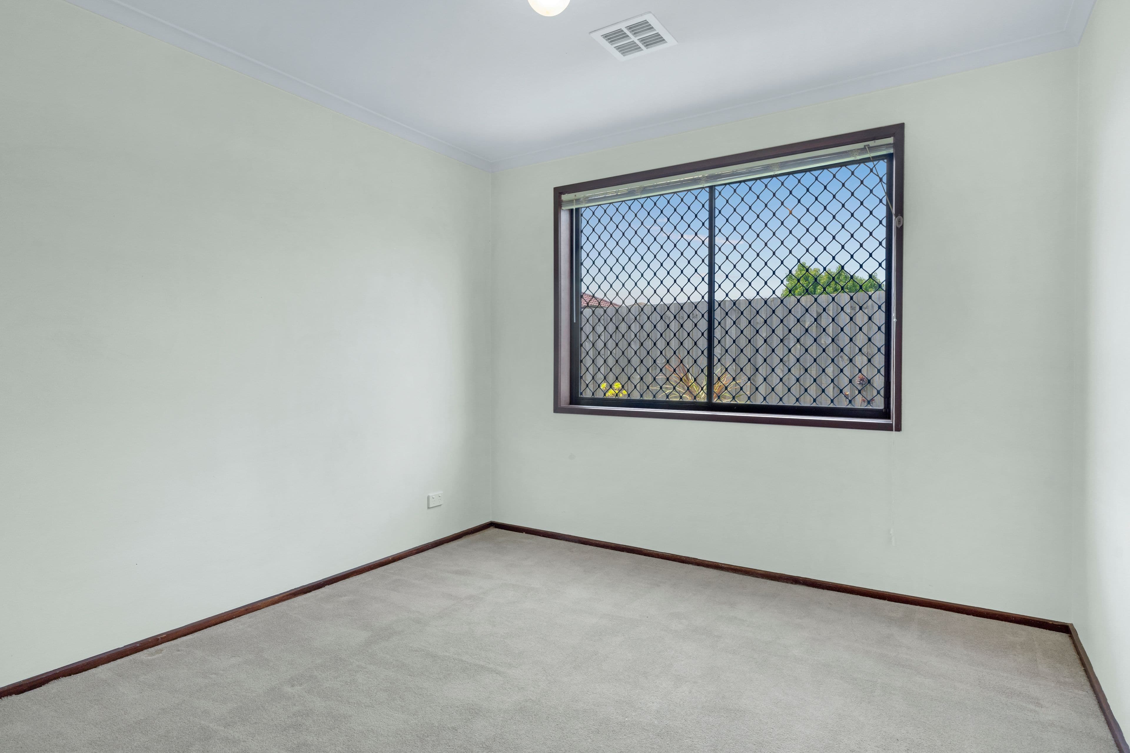 34 Songlark Crescent, Werribee VIC 3030, Werribee - Thumbnail 7