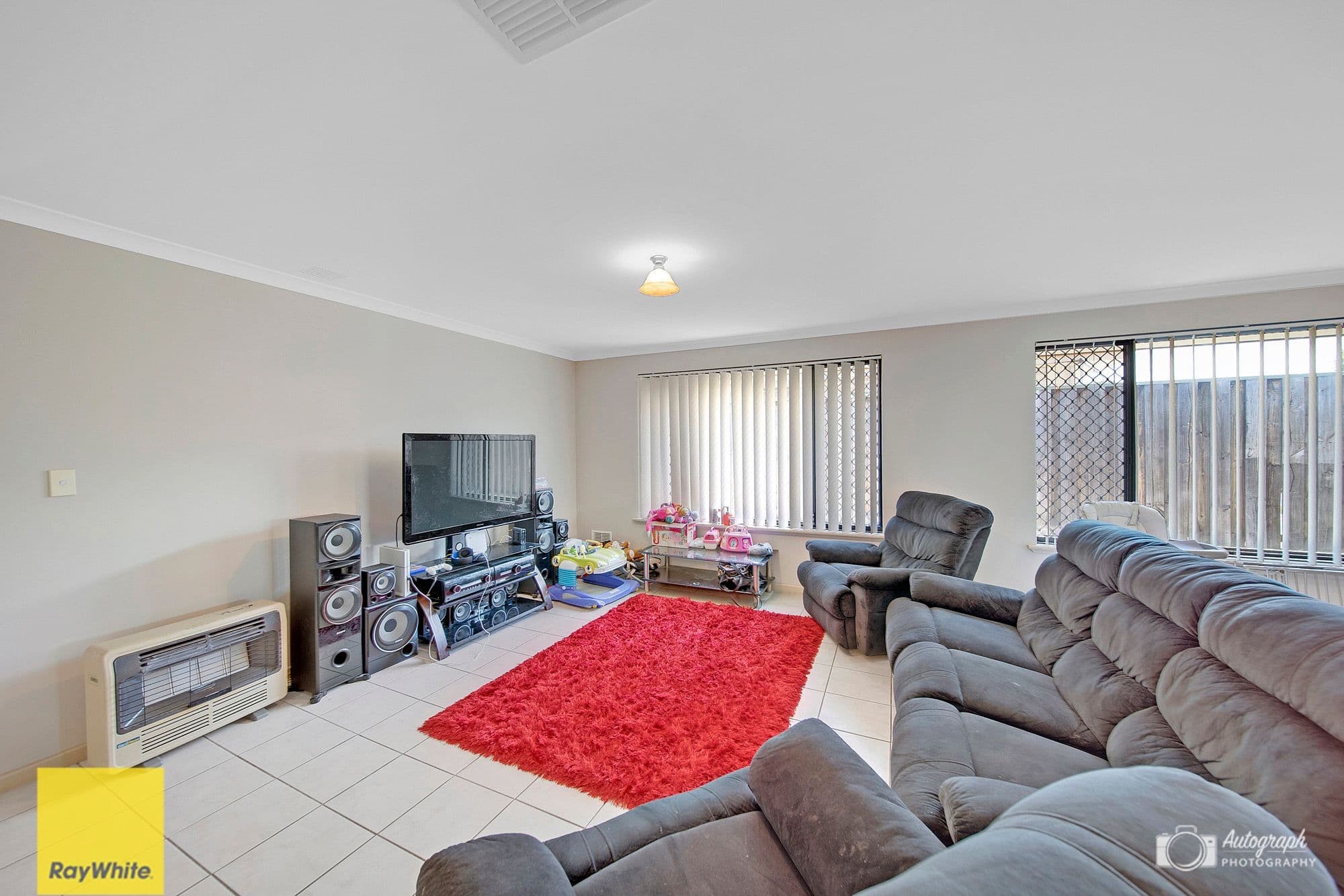 5 Alderley Close, Ellenbrook WA 6069, Ellenbrook - Thumbnail 3