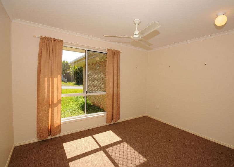 10 Karina Court, URANGAN QLD 4655, Urangan - Thumbnail 6