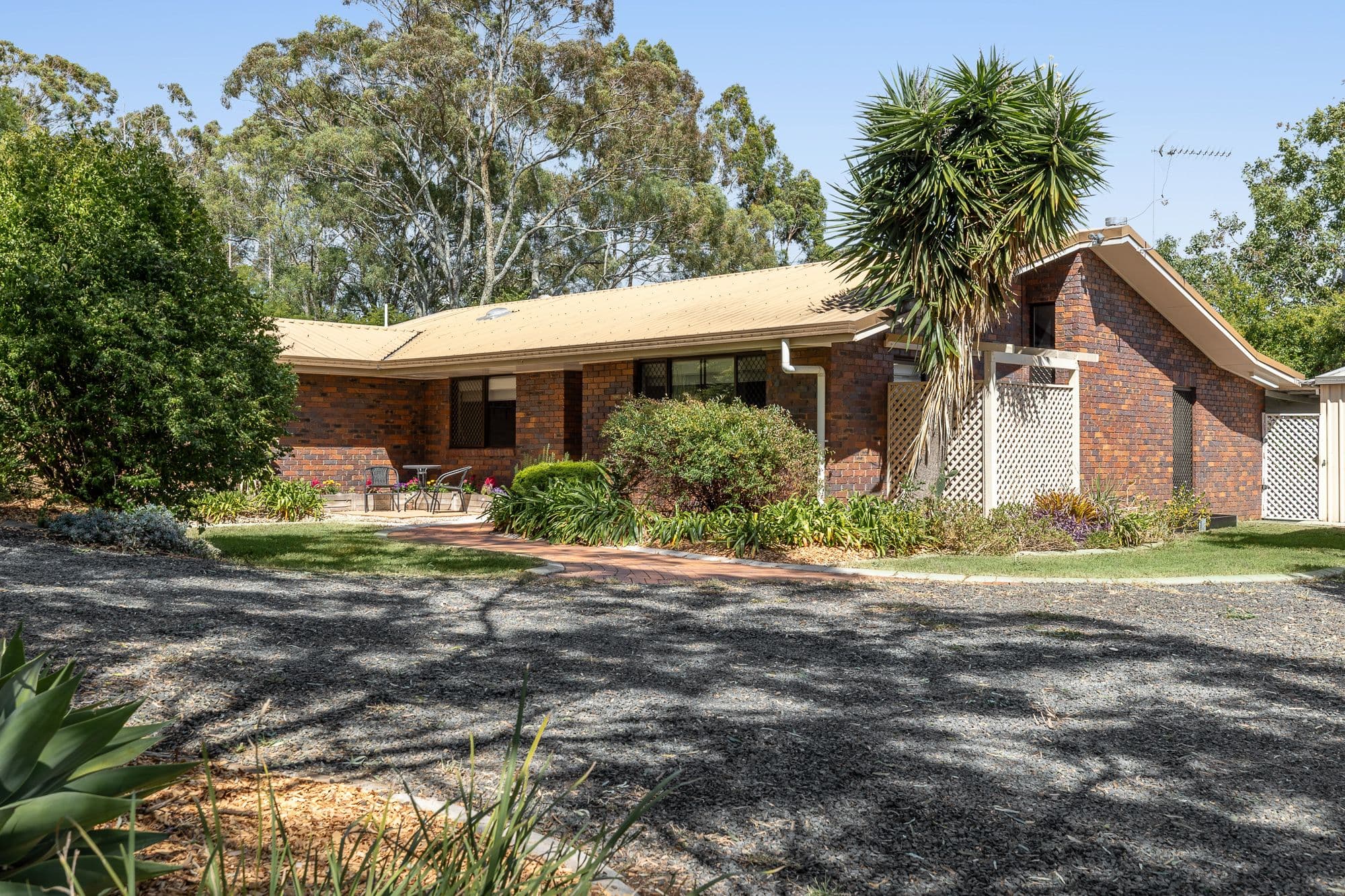 3 Cameron Crescent, Glenvale QLD 4350, Glenvale - Image 1