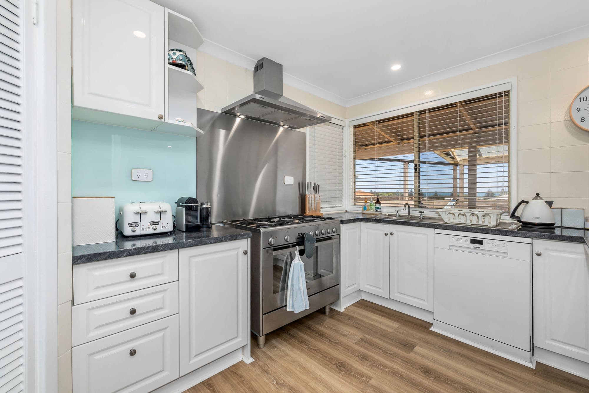 20 HAROLDS Way, Seabird WA 6042, Seabird - Thumbnail 4