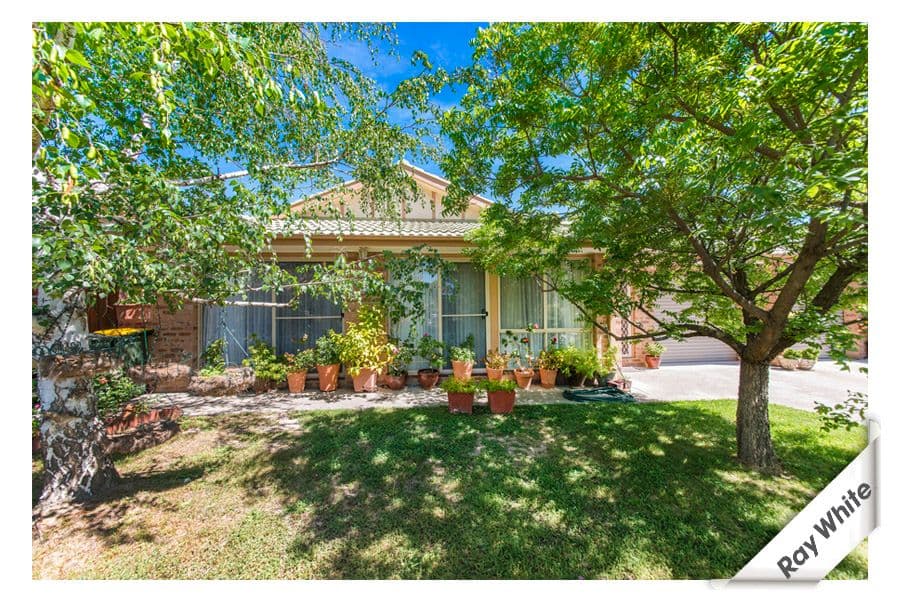 32 Sid Barnes Crescent, GORDON ACT 2906, Gordon - Image 1