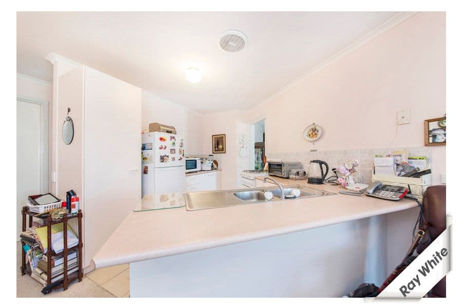 32 Sid Barnes Crescent, GORDON ACT 2906, Gordon - Thumbnail 8