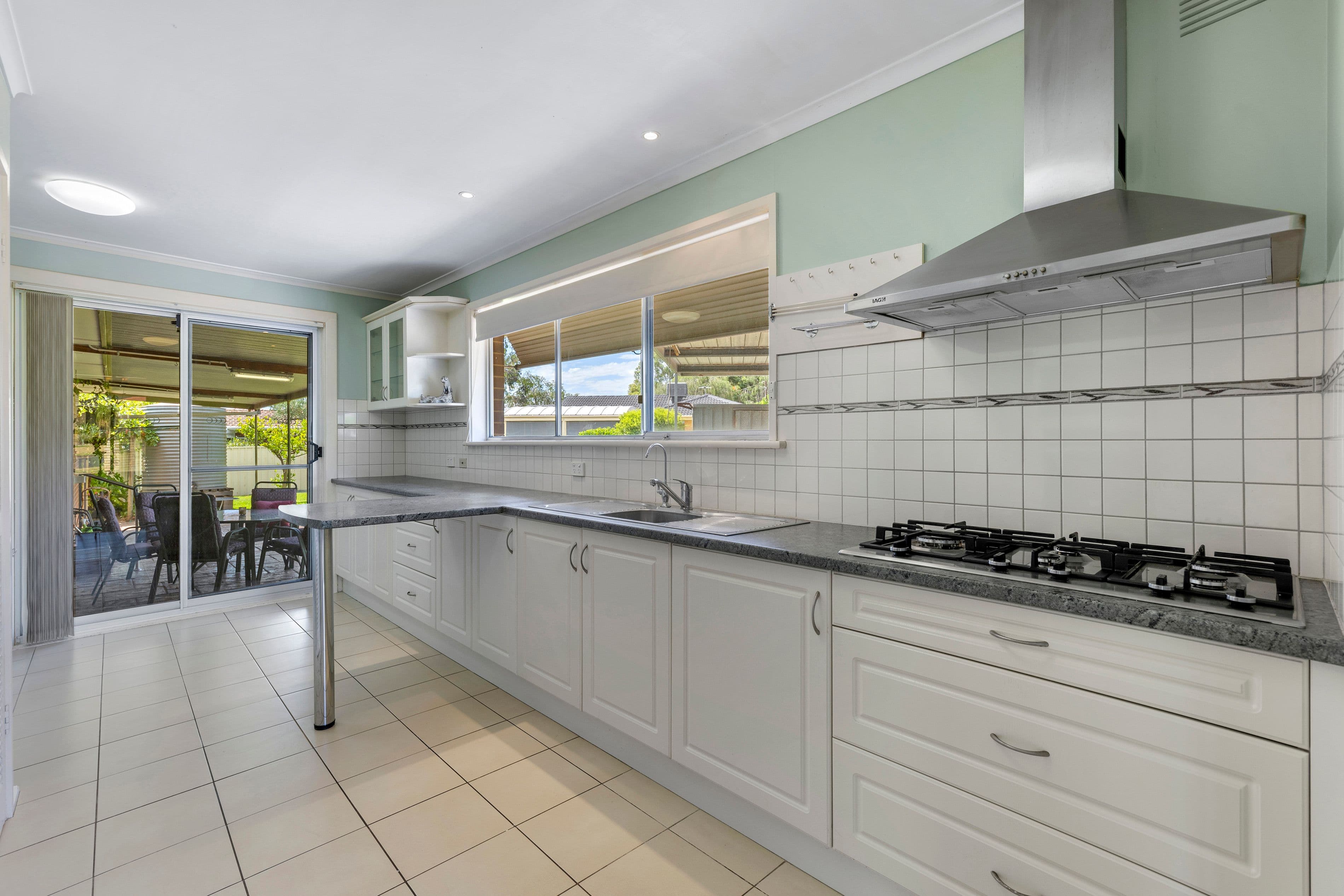8 Jarbin Avenue, Dernancourt SA 5075, Dernancourt - Thumbnail 6