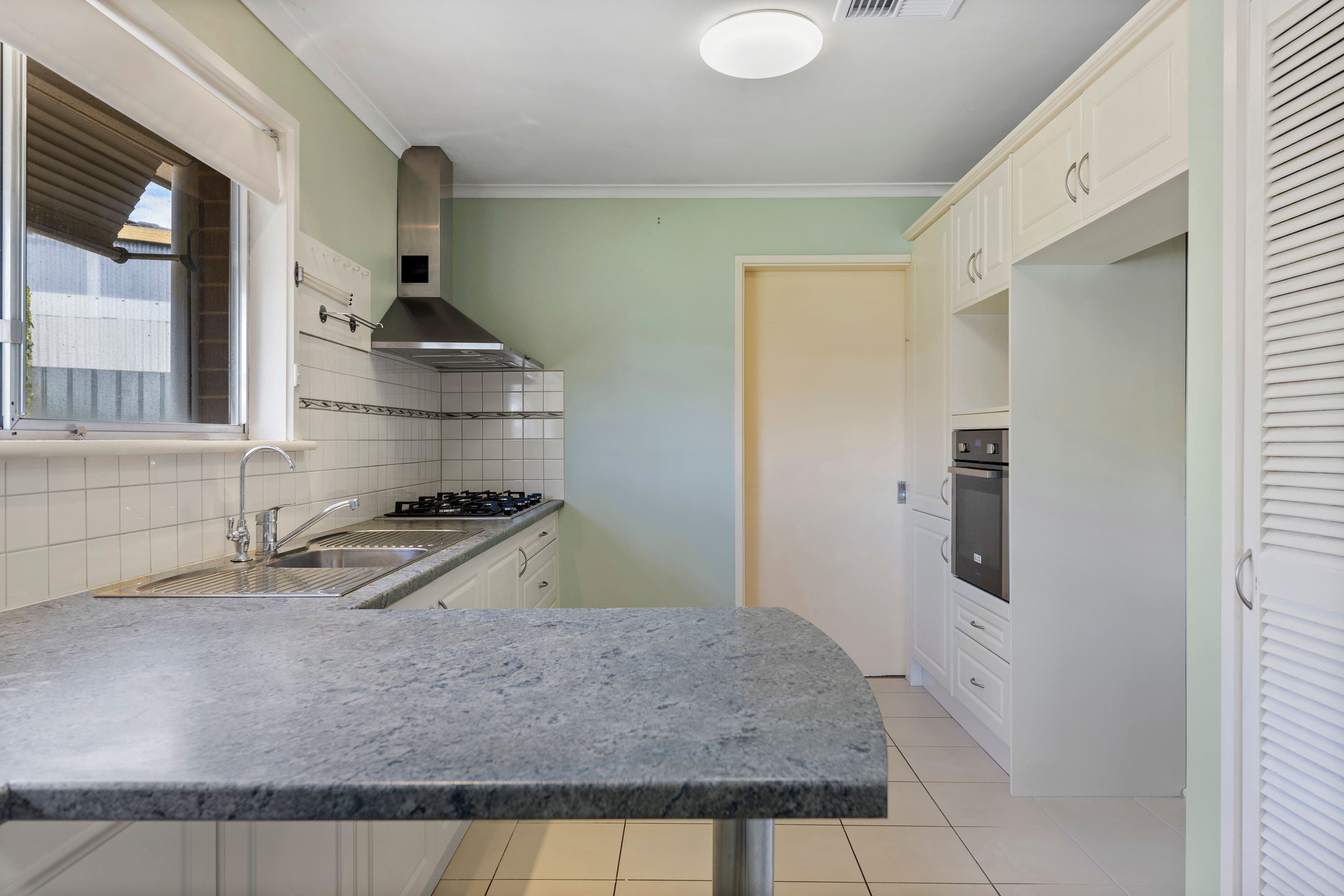 8 Jarbin Avenue, Dernancourt SA 5075, Dernancourt - Thumbnail 7
