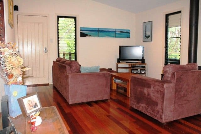 56 Justin Avenue, NORTH TAMBORINE QLD 4272, North Tamborine - Thumbnail 6