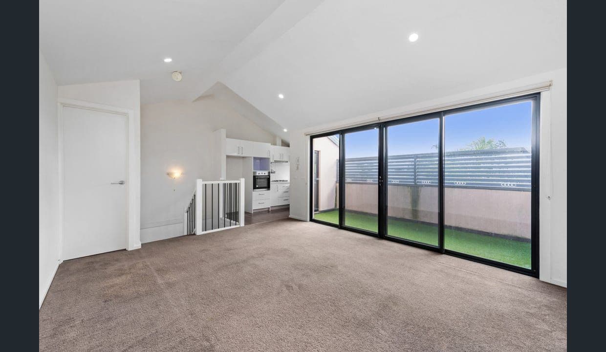 39 Stamford Crescent, Rowville VIC 3178, Rowville - Thumbnail 2
