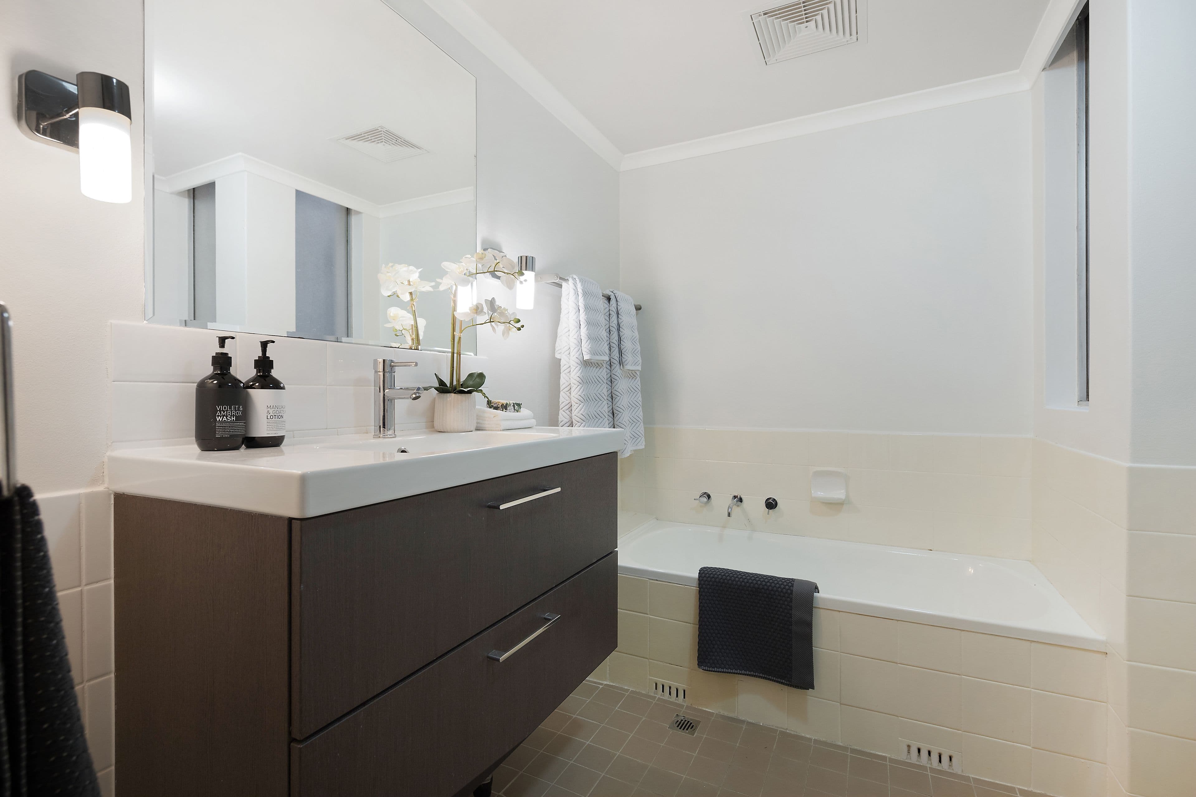 2 Artarmon Road, Willoughby NSW 2068, Willoughby - Thumbnail 7