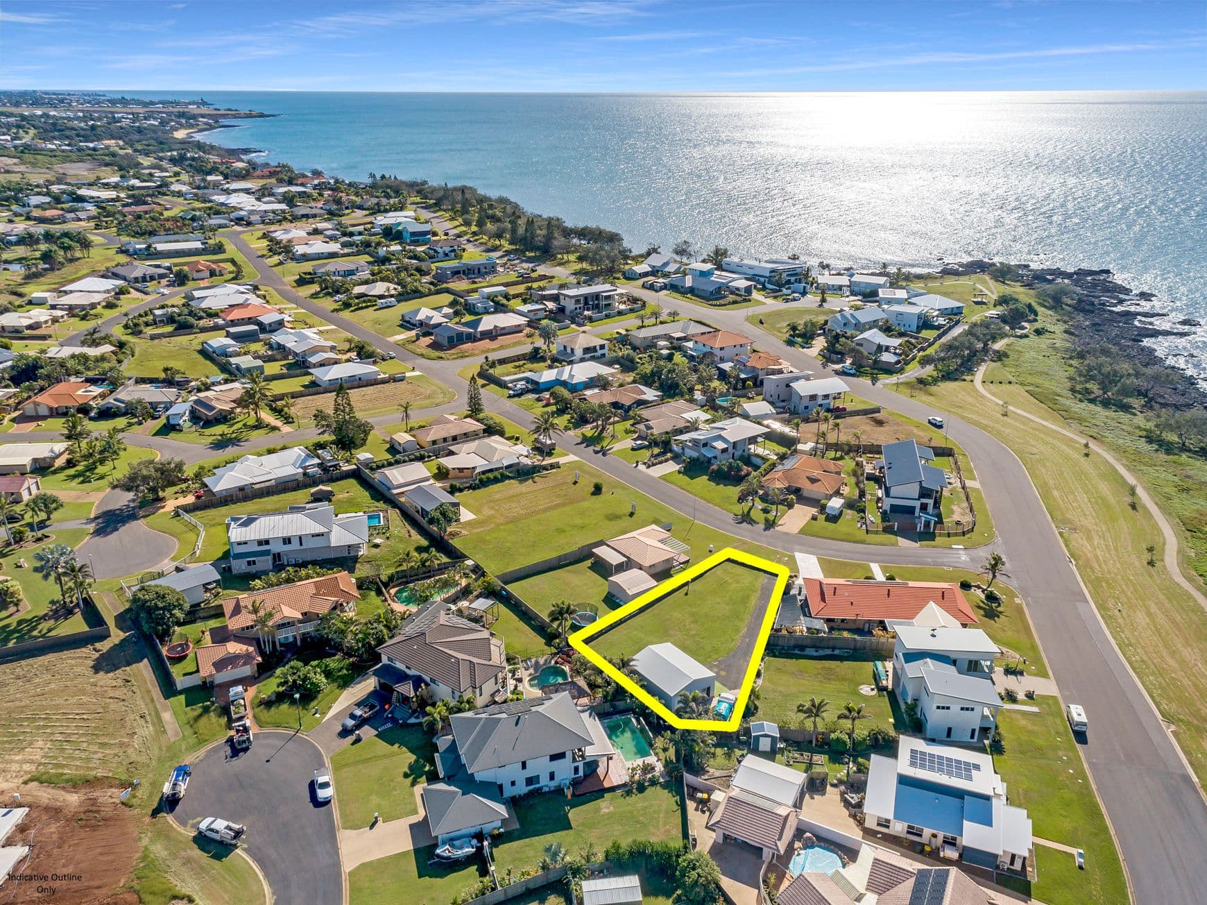 3 Mokera Street, Coral Cove QLD 4670, Coral Cove - Thumbnail 4