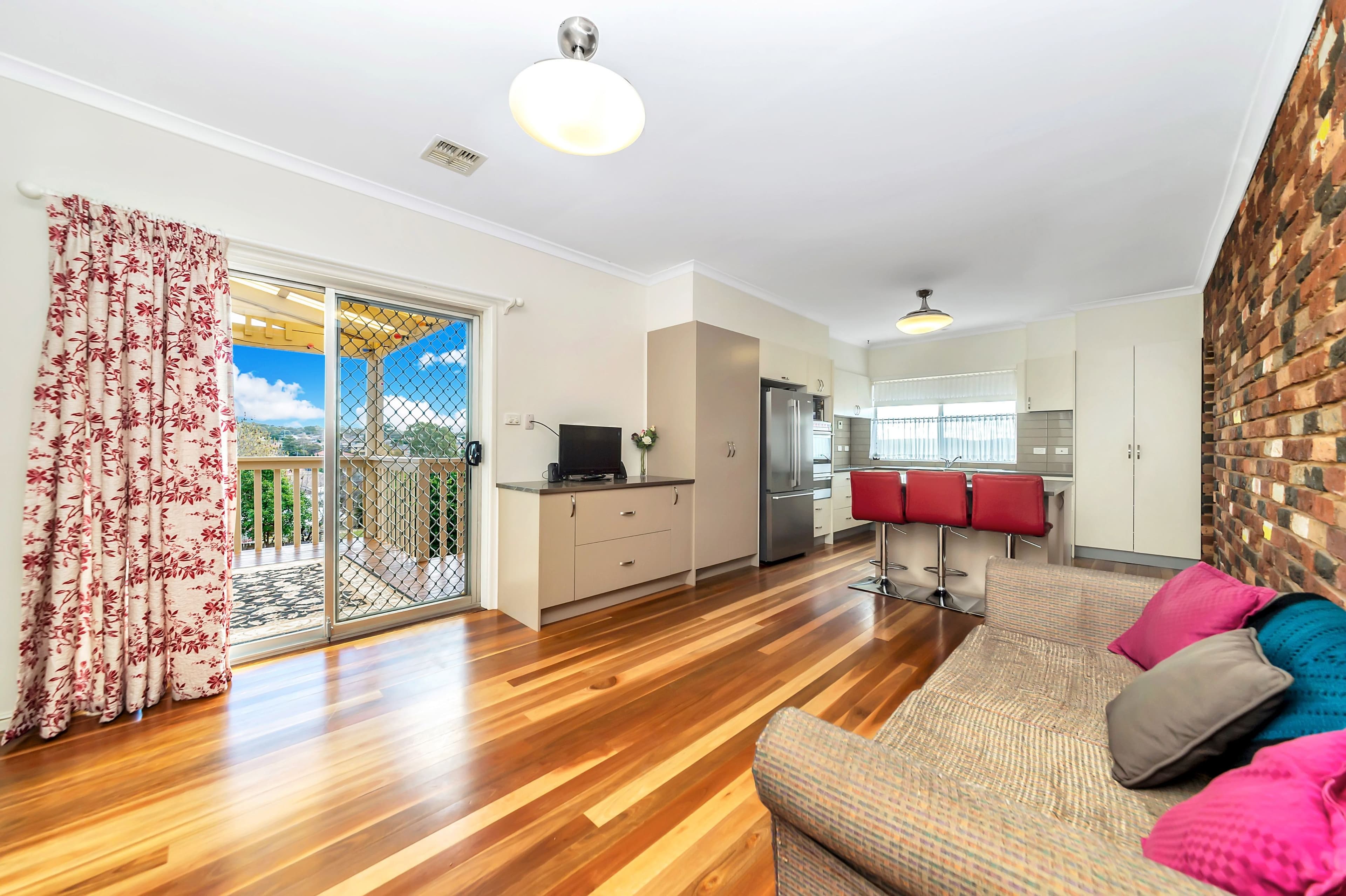 8 Eecen Road, Queanbeyan NSW 2620, Queanbeyan - Thumbnail 7