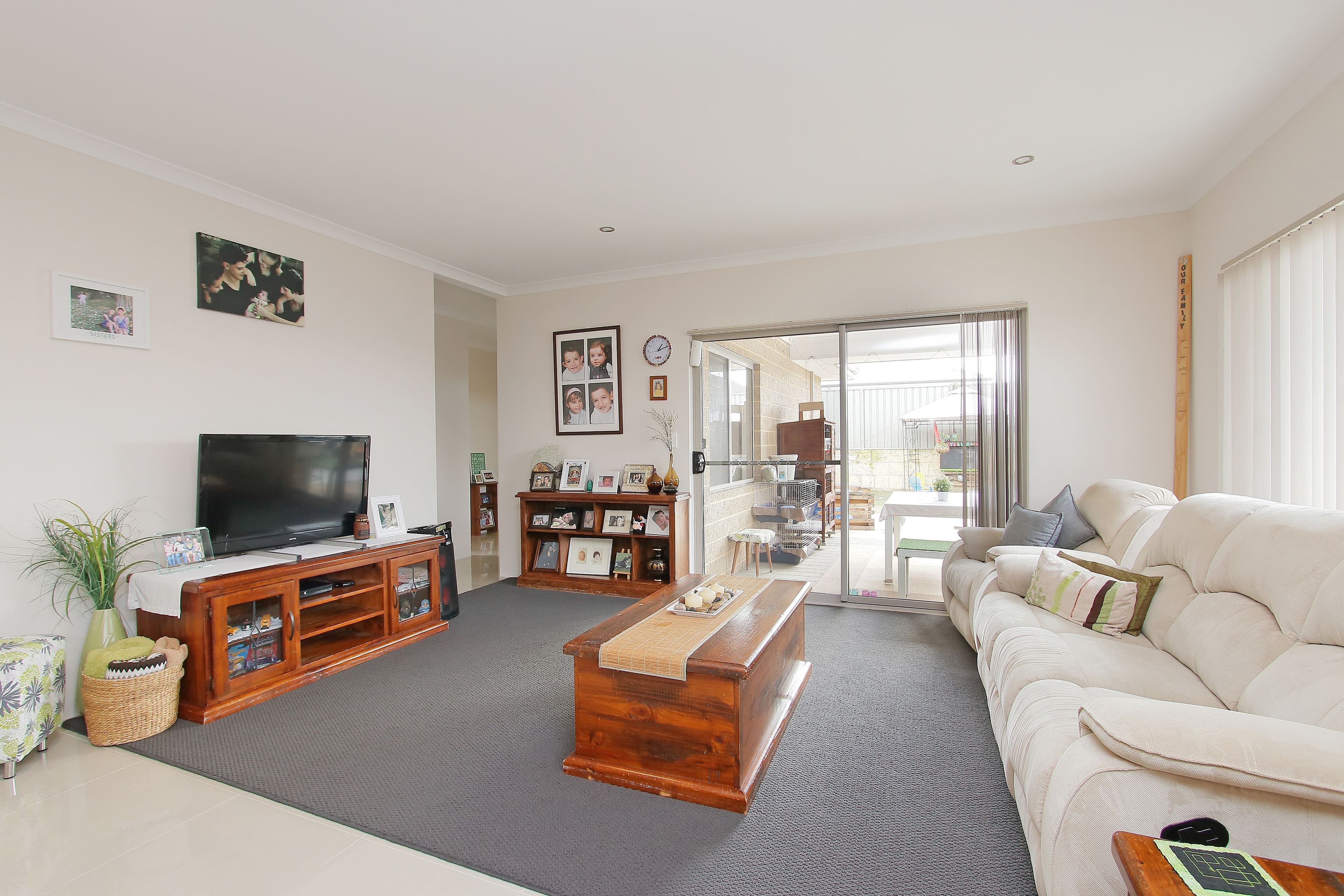12 Bellingham Parade, Wellard WA 6170, Wellard - Thumbnail 4
