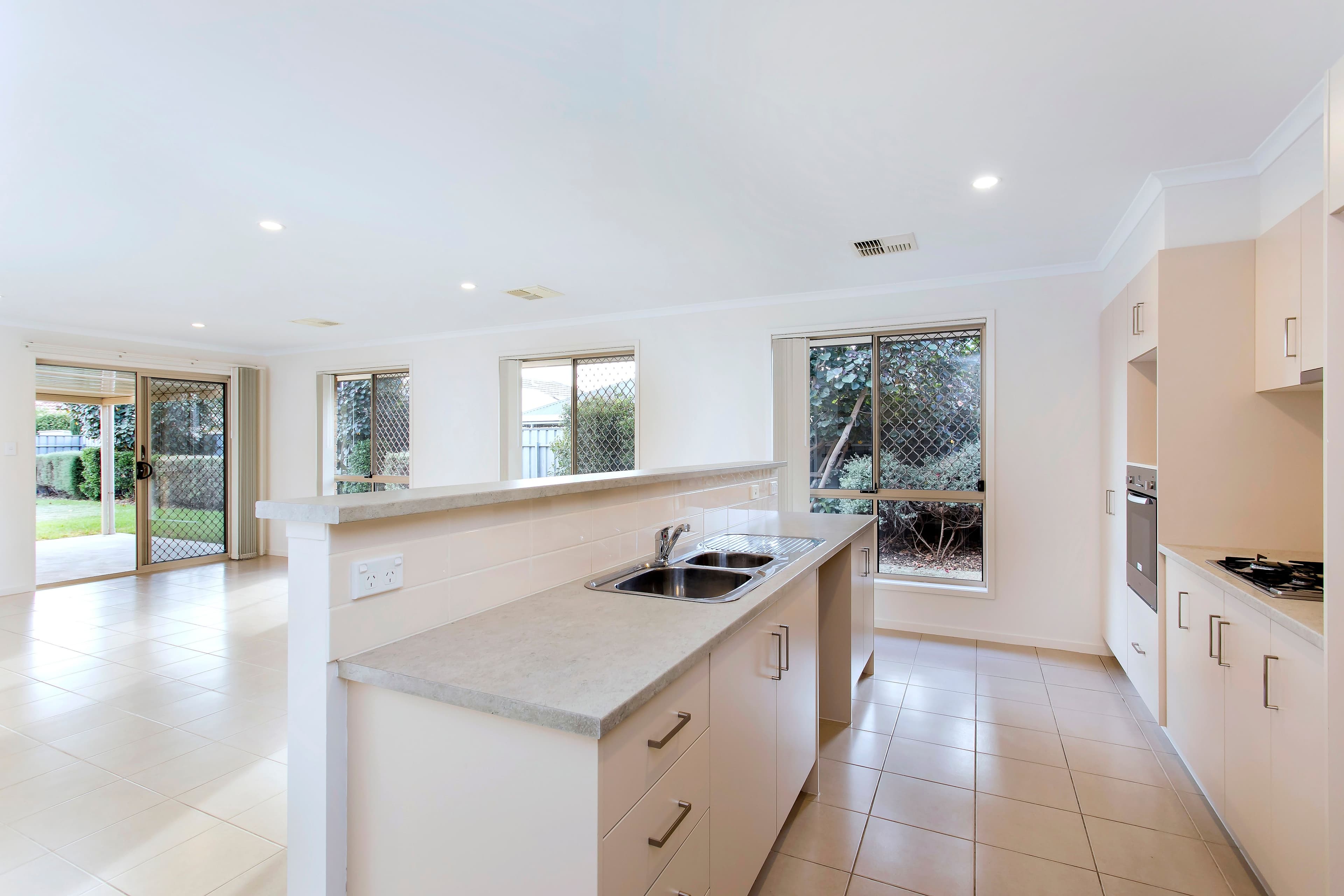 4 Ebenezer Court, Andrews Farm SA 5114, Andrews Farm - Thumbnail 4