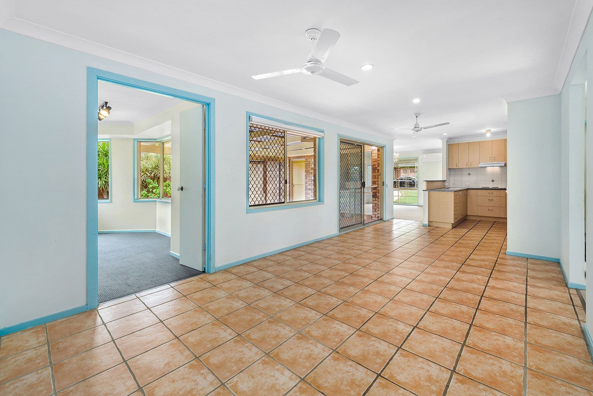 16 Burnett Drive, Murrumba Downs QLD 4503, Murrumba Downs - Thumbnail 6