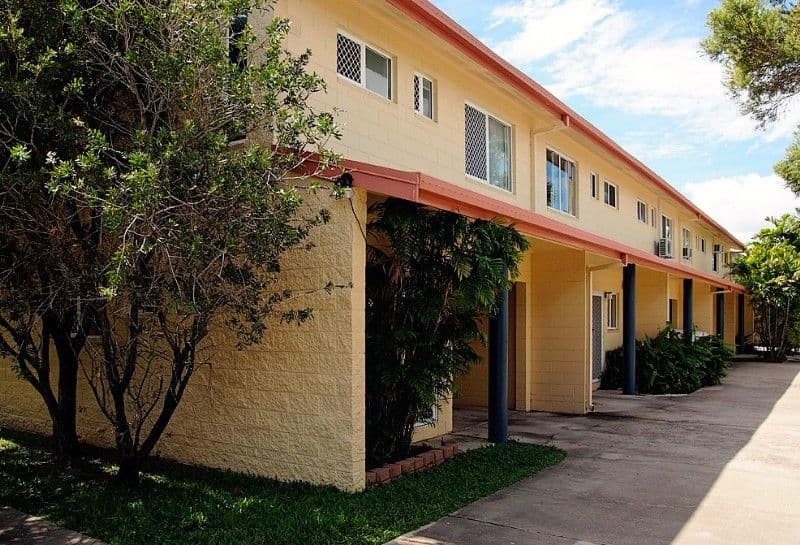 3 Alroy Street, PIMLICO QLD 4812, Pimlico - Thumbnail 2