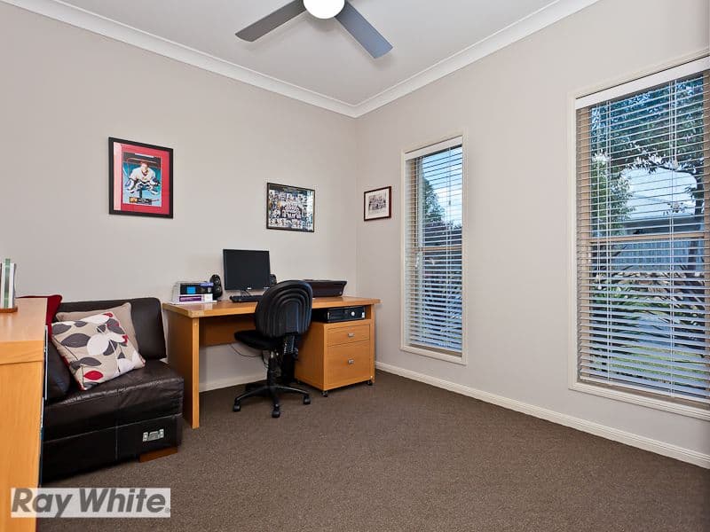 8 Planigale Crescent, NORTH LAKES QLD 4509, North Lakes - Thumbnail 5