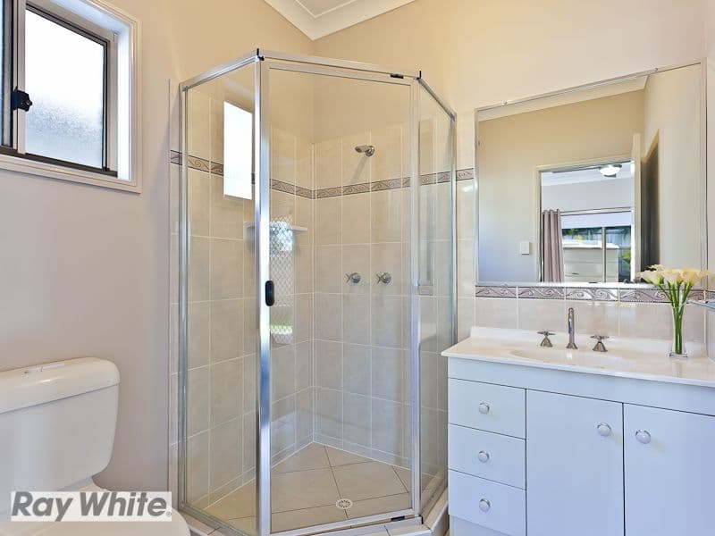 8 Planigale Crescent, NORTH LAKES QLD 4509, North Lakes - Thumbnail 8
