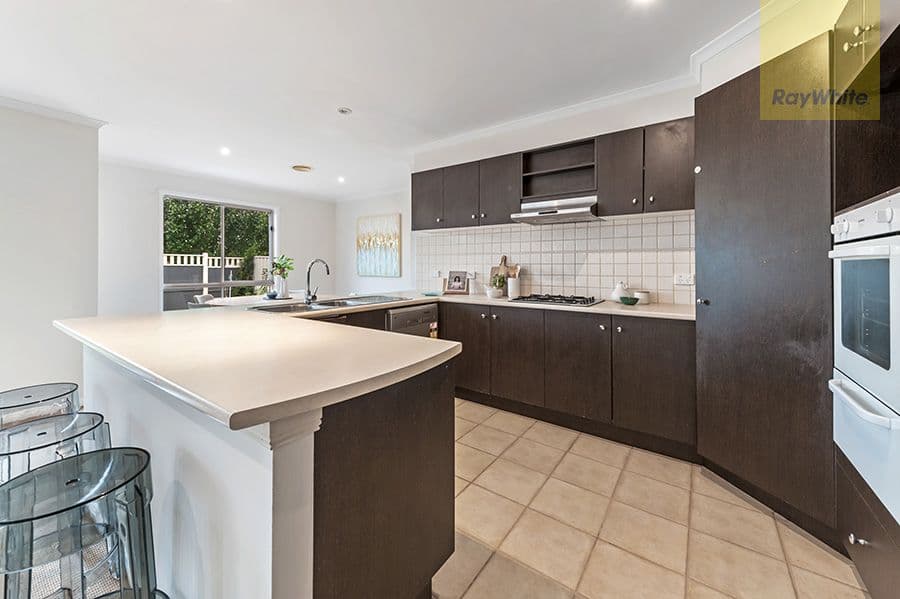 17 Mission Hills Way, Craigieburn VIC 3064, Craigieburn - Thumbnail 3