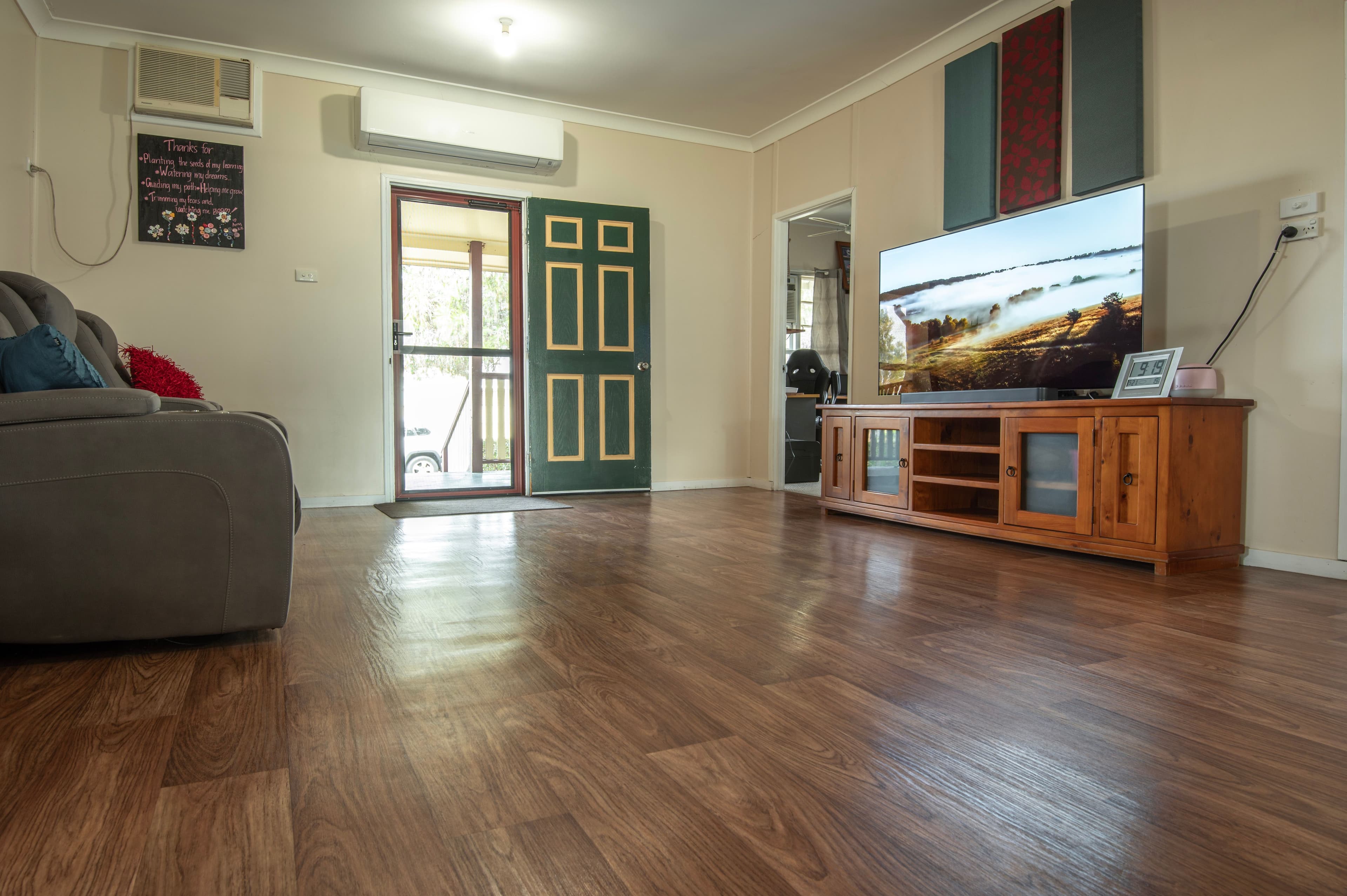 54 Kroombit Street, Biloela QLD 4715, Biloela - Thumbnail 2