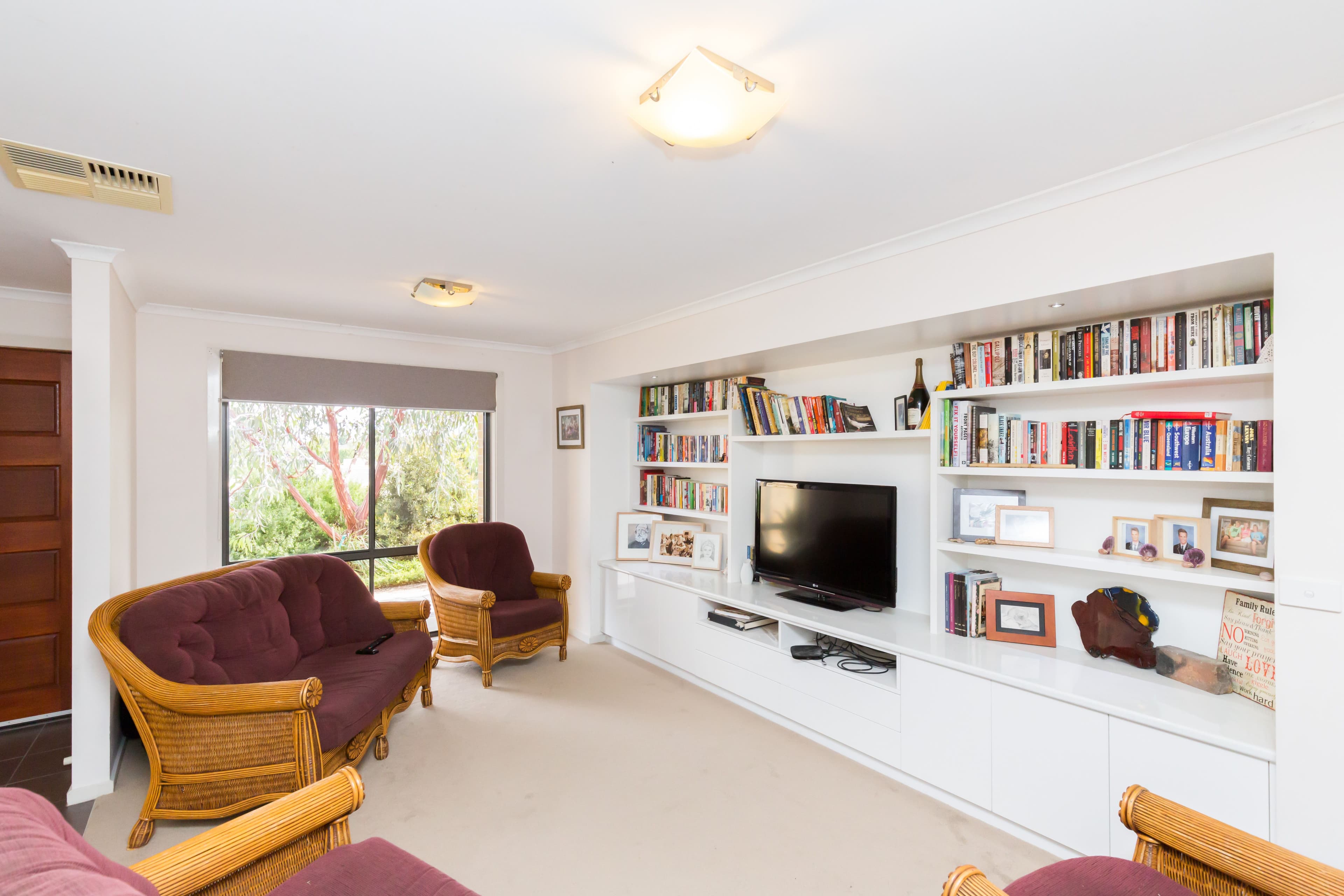 6 Burnlea Drive, Horsham VIC 3400, Horsham - Thumbnail 3
