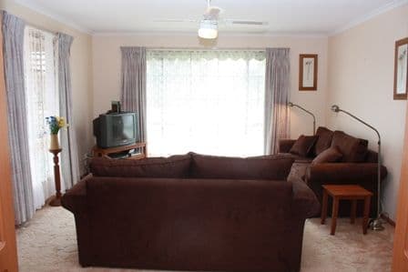 16 Main Street, RUTHERGLEN VIC 3685, Rutherglen - Thumbnail 5
