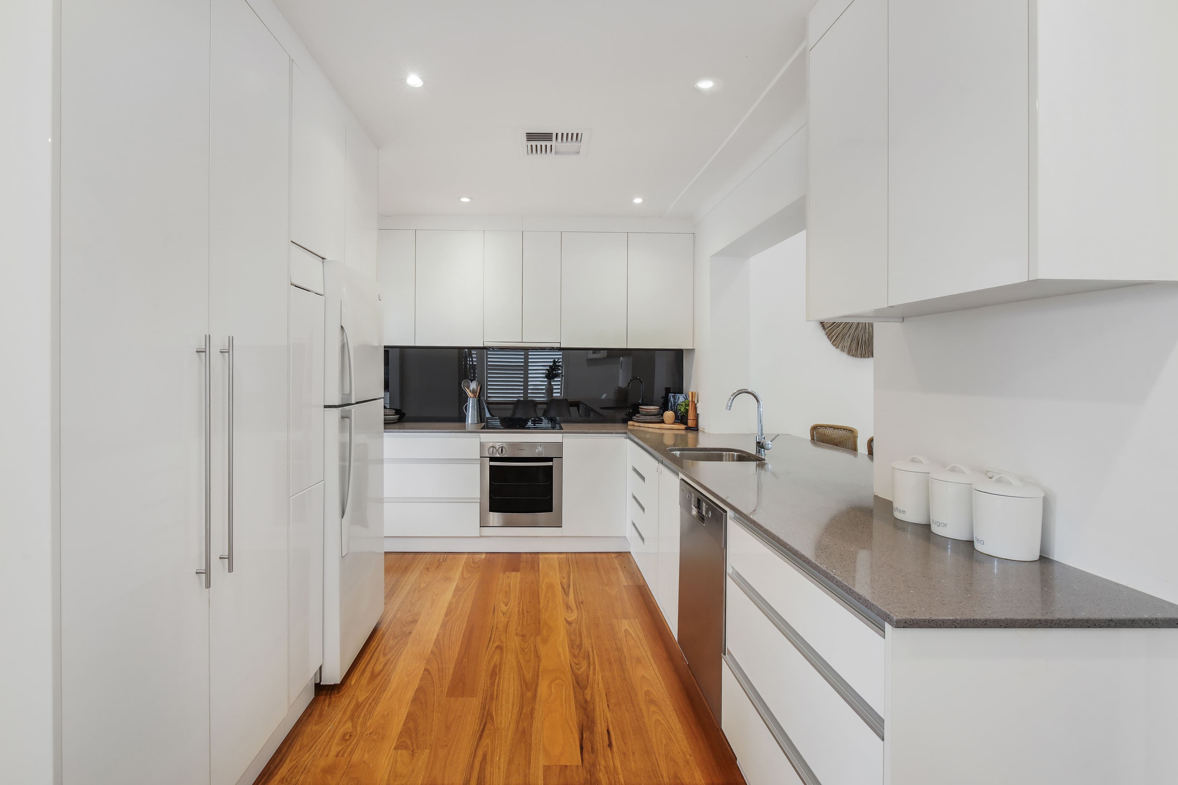 9 Warrina Street, Wamberal NSW 2260, Wamberal - Thumbnail 5