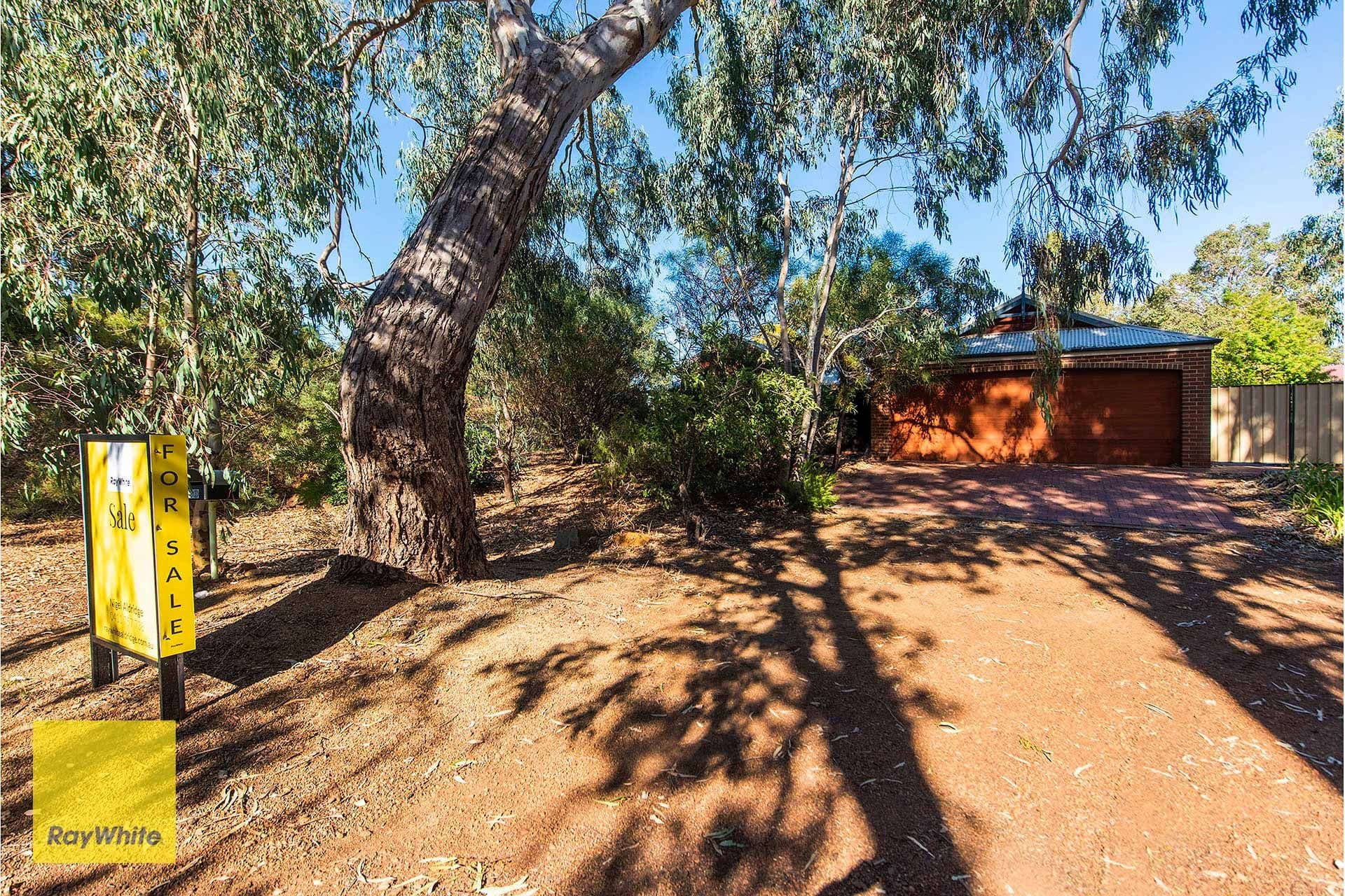 30 Wheelwright Road, Lesmurdie WA 6076, Lesmurdie - Thumbnail 2