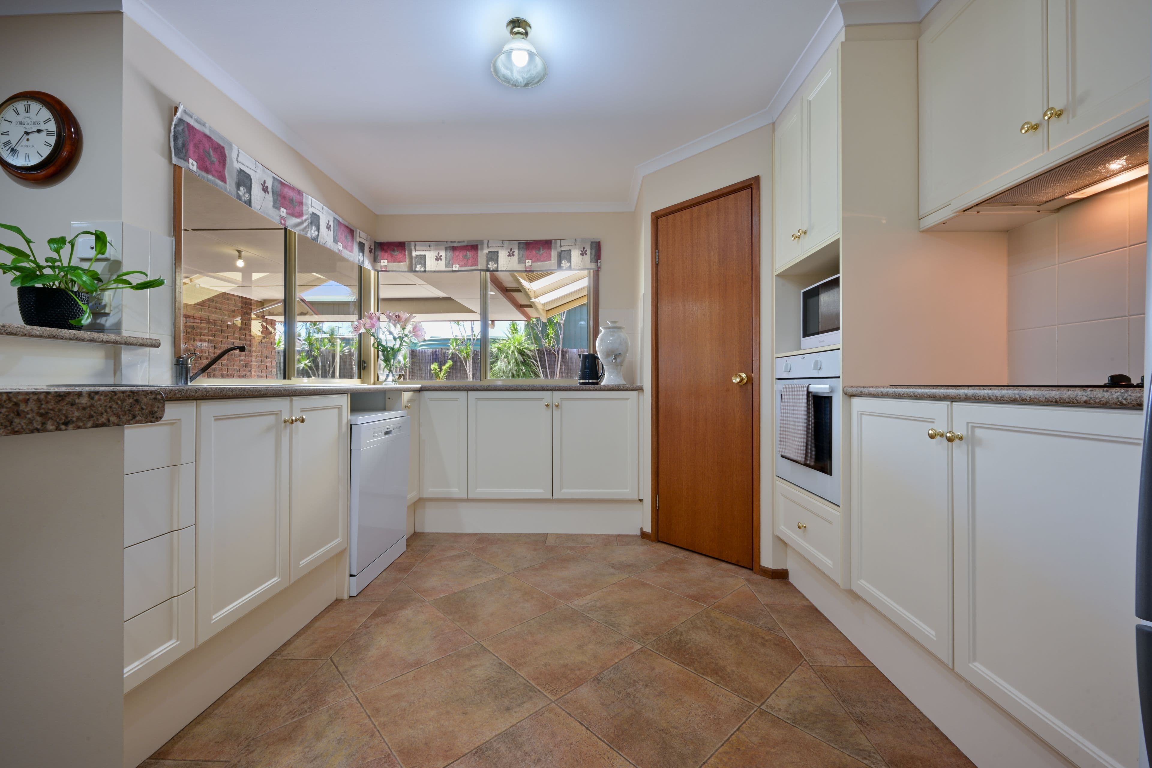 21 Edith Street, Stirling North SA 5710, Stirling North - Thumbnail 6