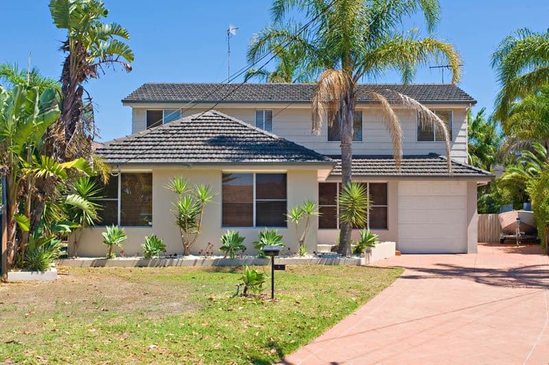 7 Barwon Place, SYLVANIA WATERS NSW 2224, Sylvania Waters - Thumbnail 2