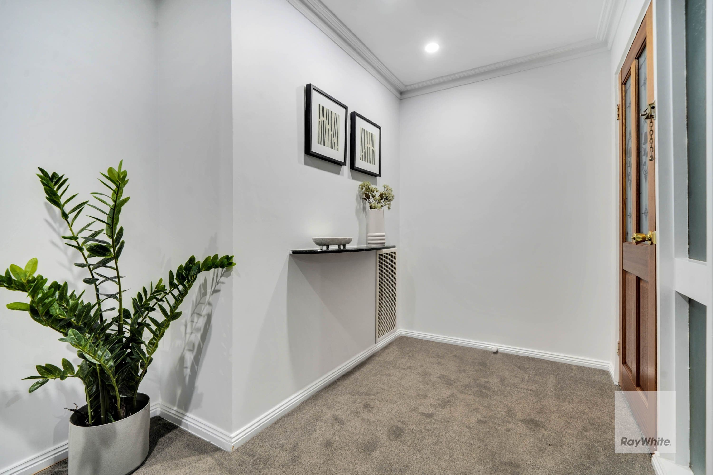 2 Tooan Court, Westmeadows VIC 3049, Westmeadows - Thumbnail 3