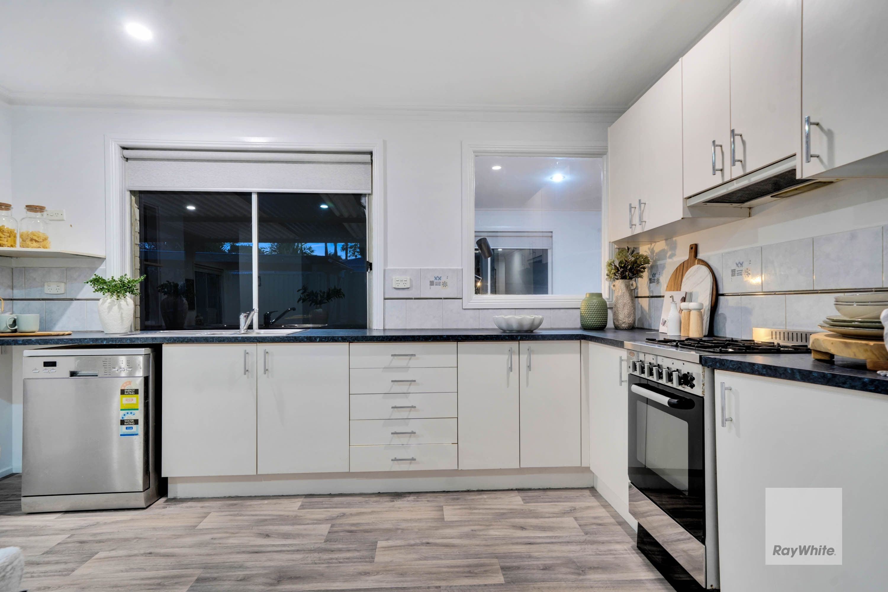 2 Tooan Court, Westmeadows VIC 3049, Westmeadows - Thumbnail 7