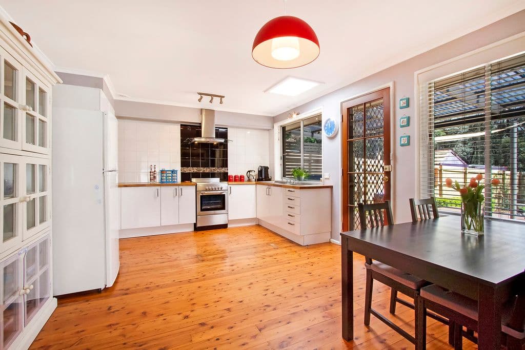 104 Lieutenant Bowen Road, Bowen Mountain - Image 1