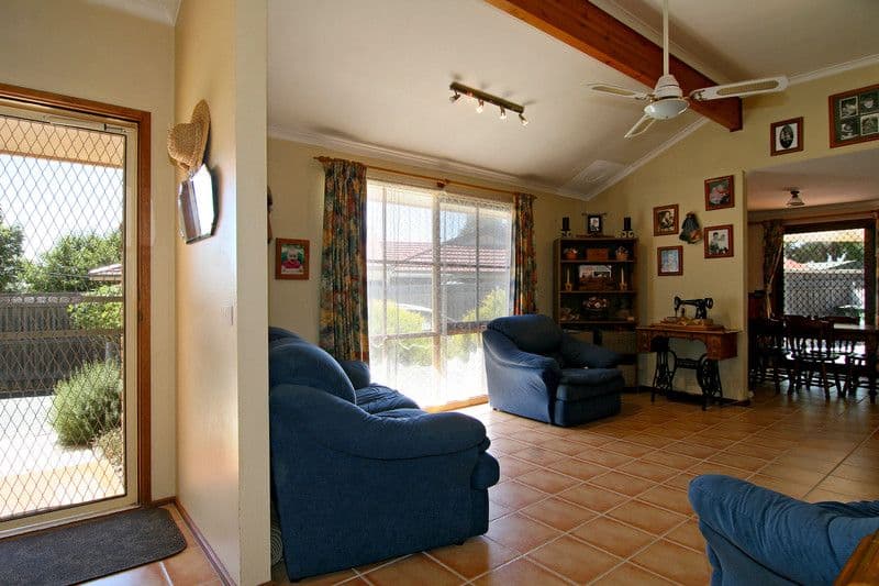 66 Pembroke Drive, SOMERVILLE VIC 3912, Somerville - Thumbnail 4