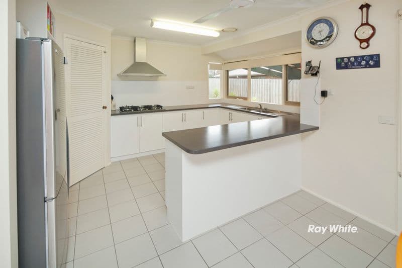 18 Monique Drive, LANGWARRIN VIC 3910, Langwarrin - Thumbnail 6