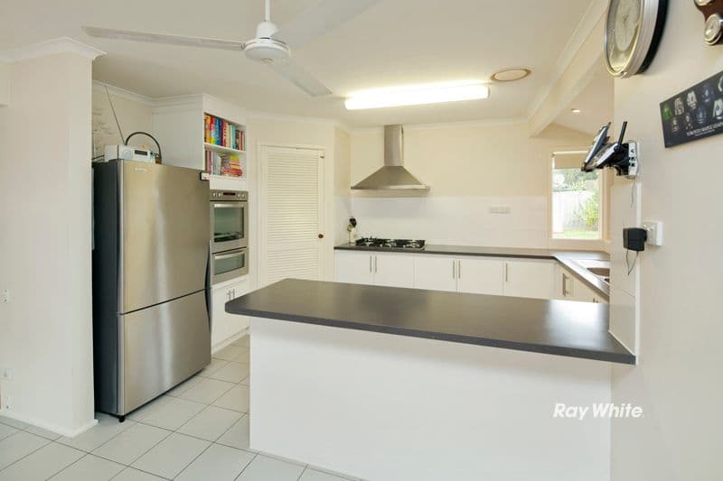 18 Monique Drive, LANGWARRIN VIC 3910, Langwarrin - Thumbnail 8