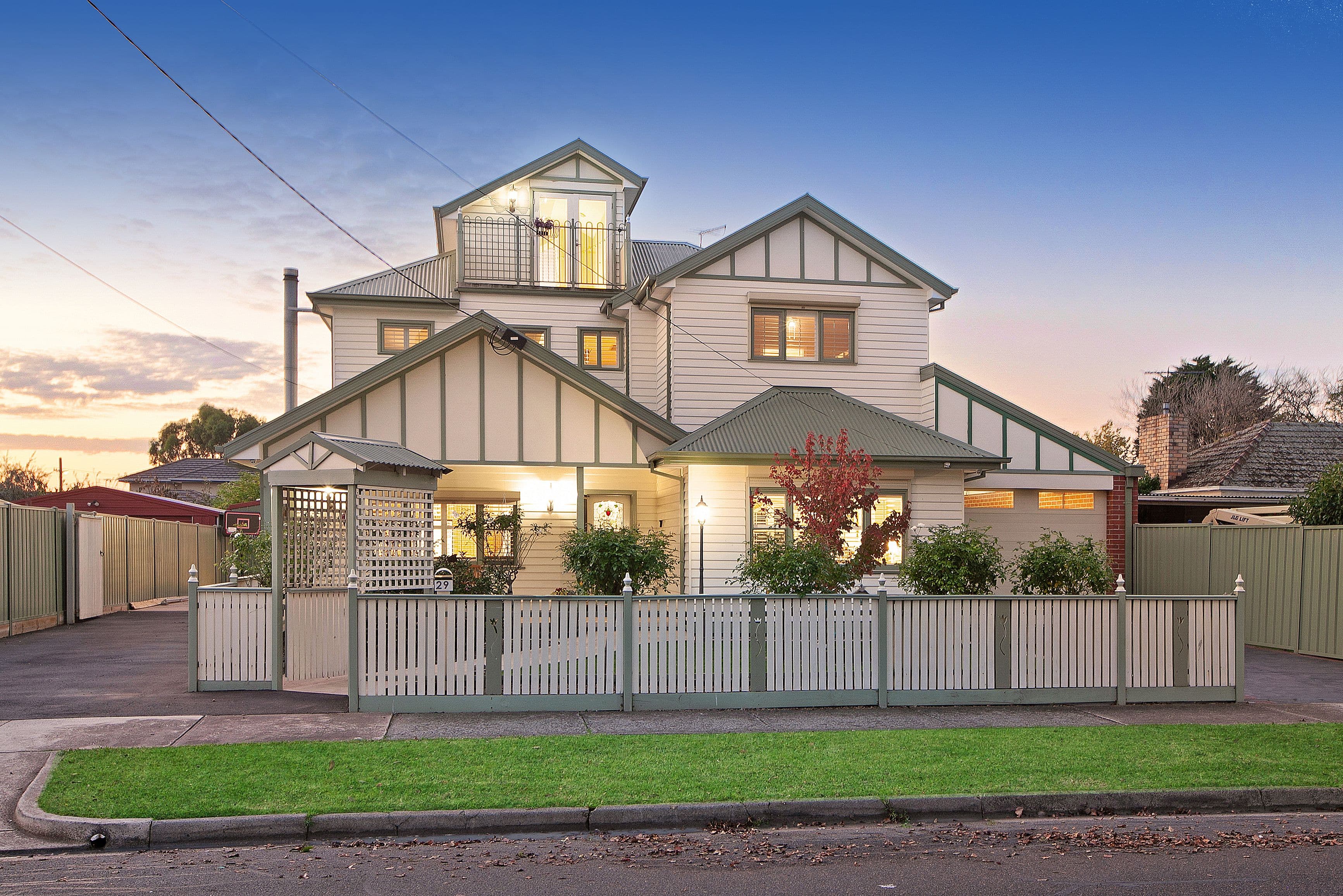 29 Dundee Street, Reservoir VIC 3073, Reservoir - Image 1