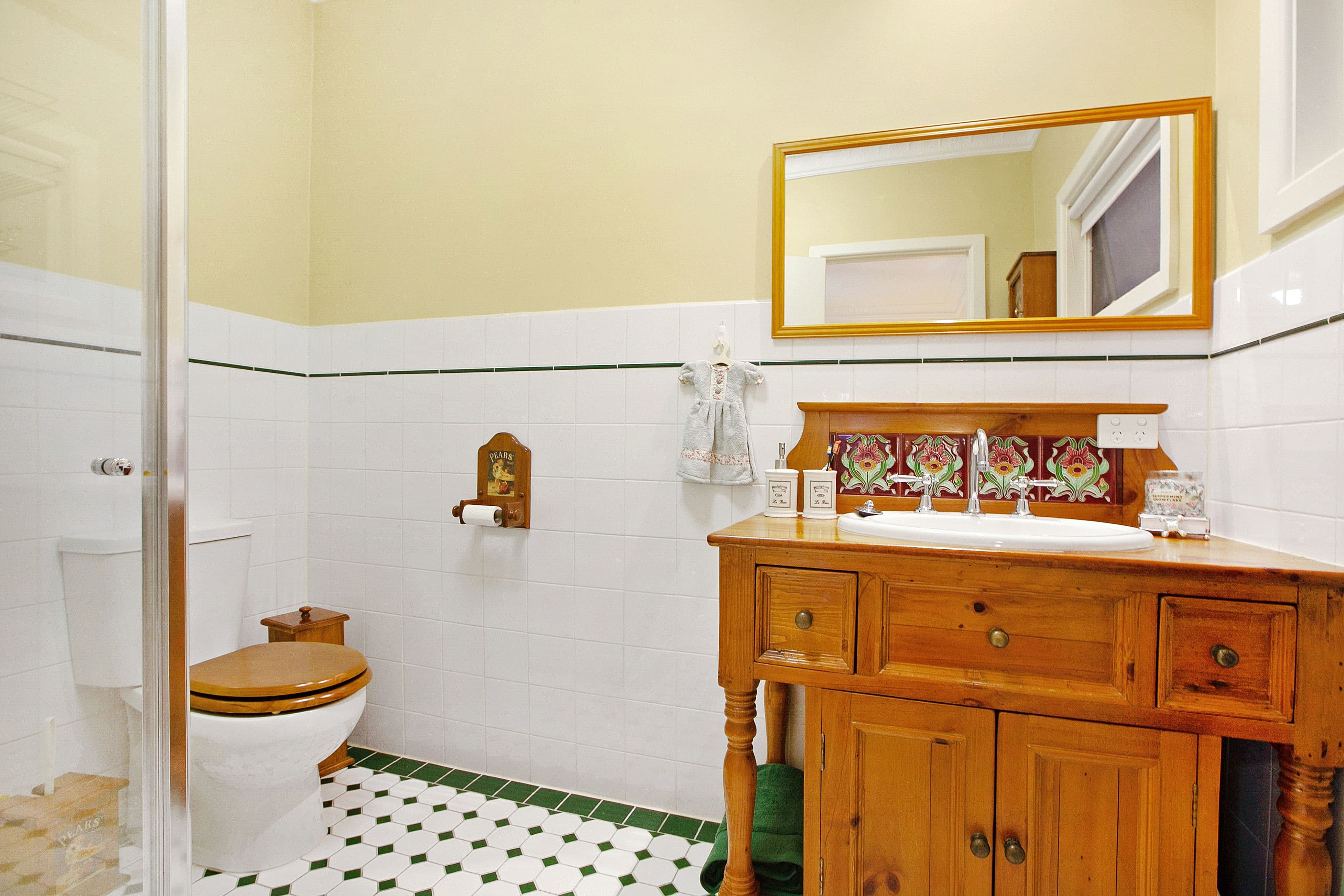 29 Dundee Street, Reservoir VIC 3073, Reservoir - Thumbnail 8