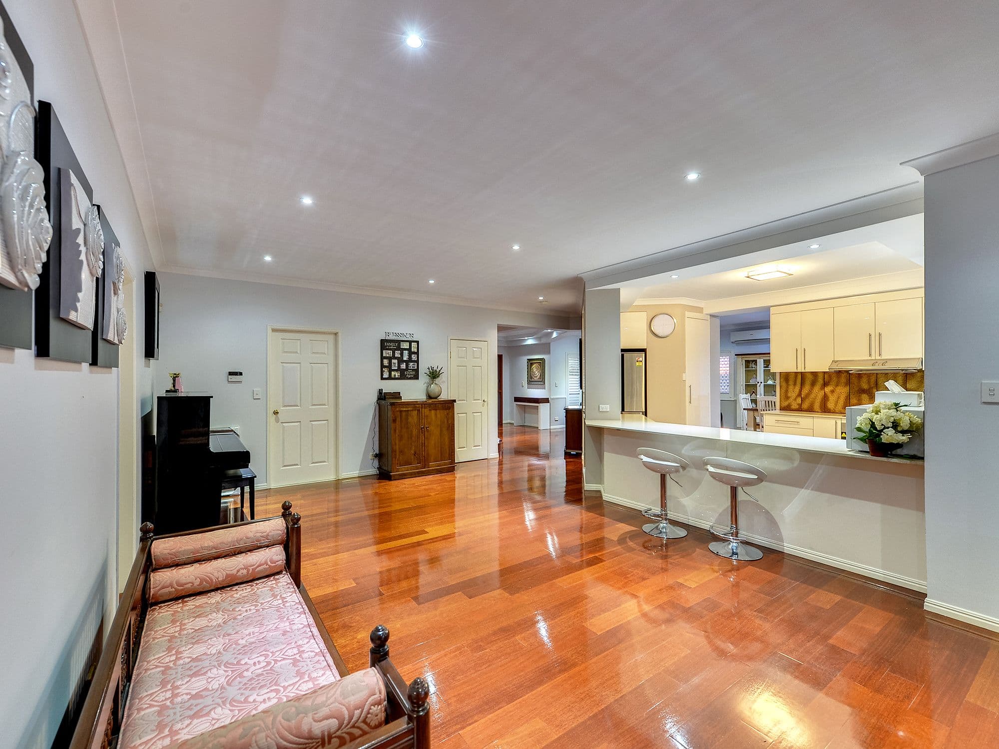 7 Romulus Street, Sunnybank QLD 4109, Sunnybank - Thumbnail 3