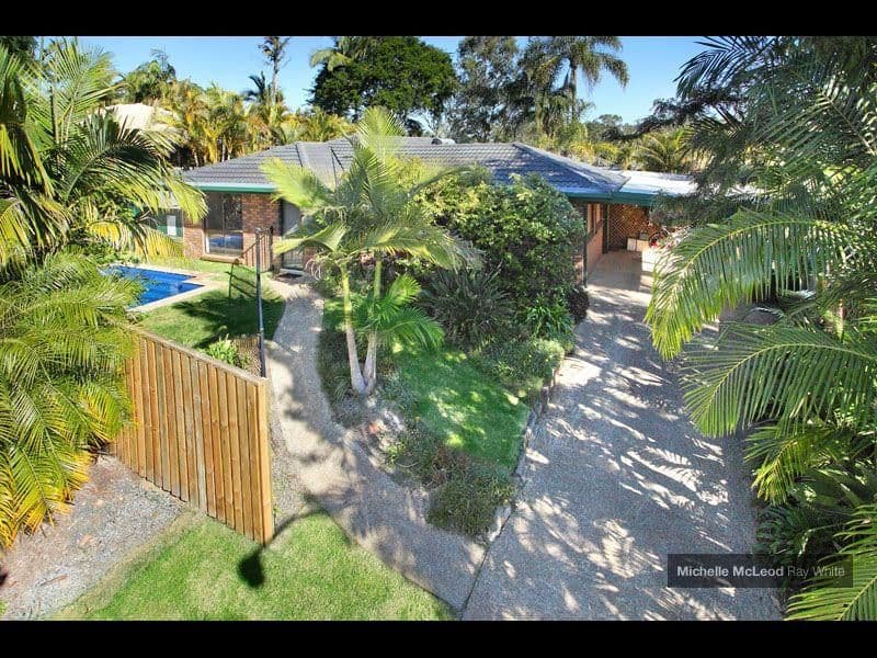 26 Allspice Street, BELLBOWRIE QLD 4070, Bellbowrie - Thumbnail 2