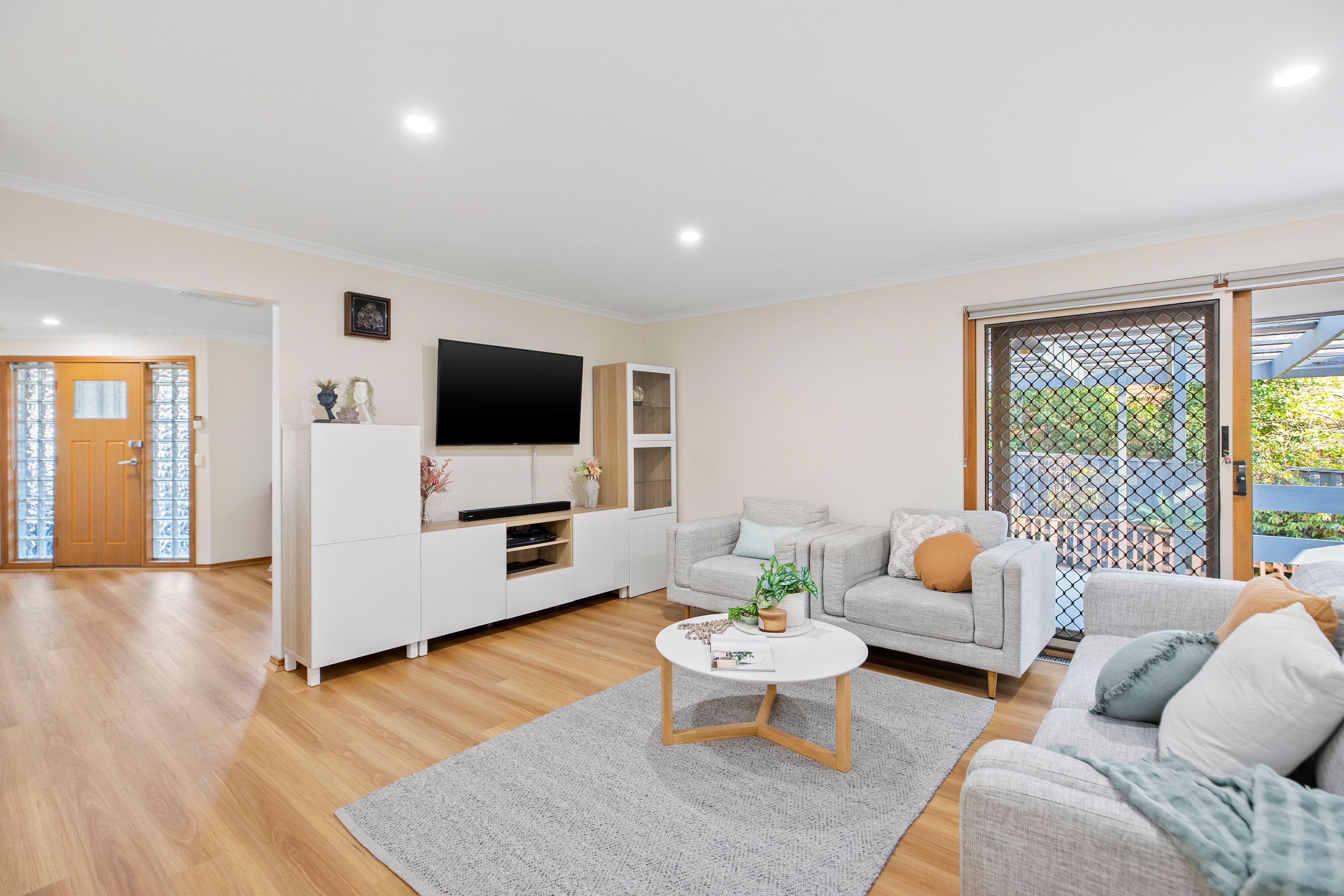 20 Paratea Drive, Rowville VIC 3178, Rowville - Thumbnail 4